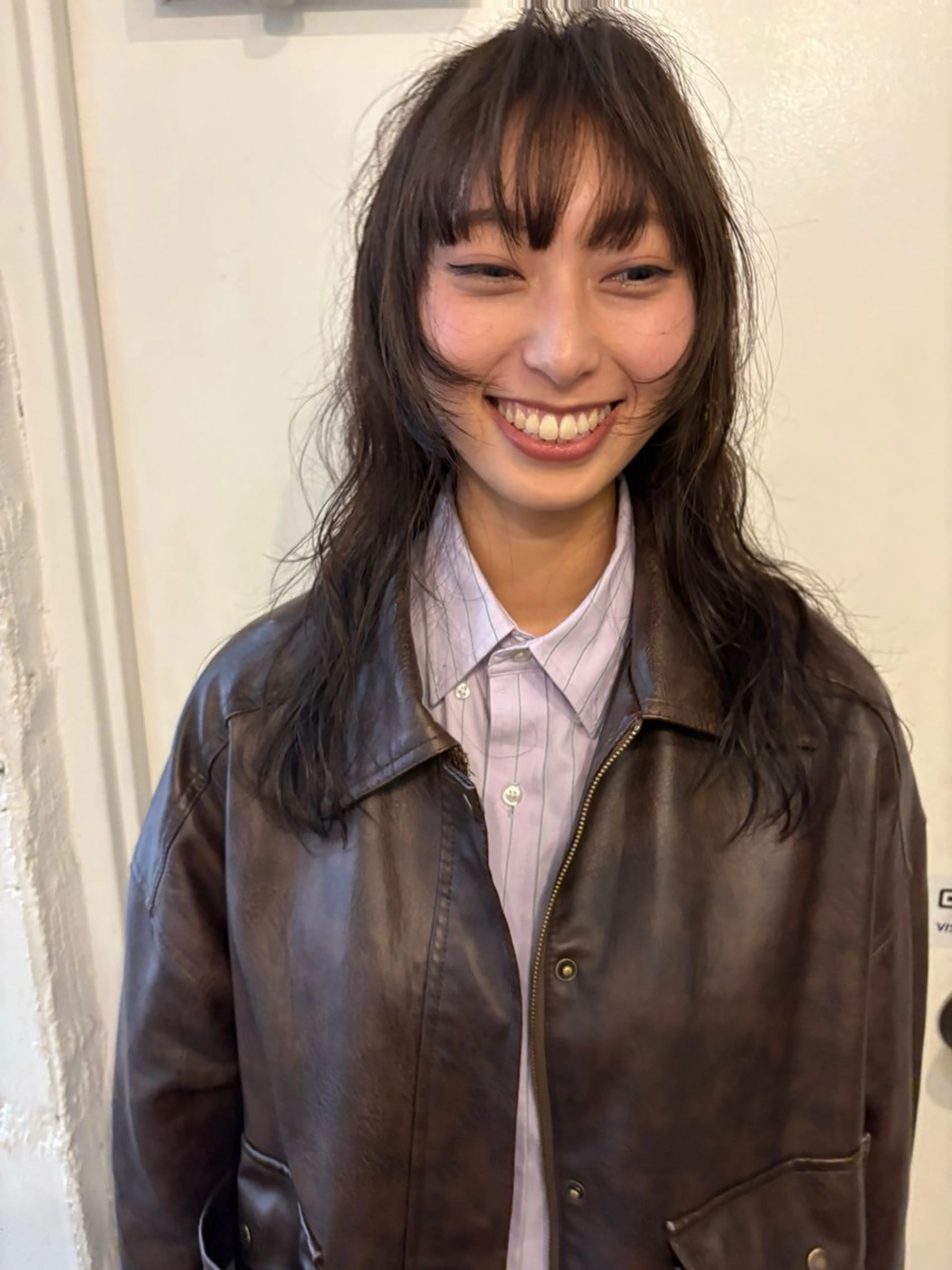 セミロング カット ヘアカラー トリートメント ✴︎UNU ✴︎モエカのヘアスタイル
