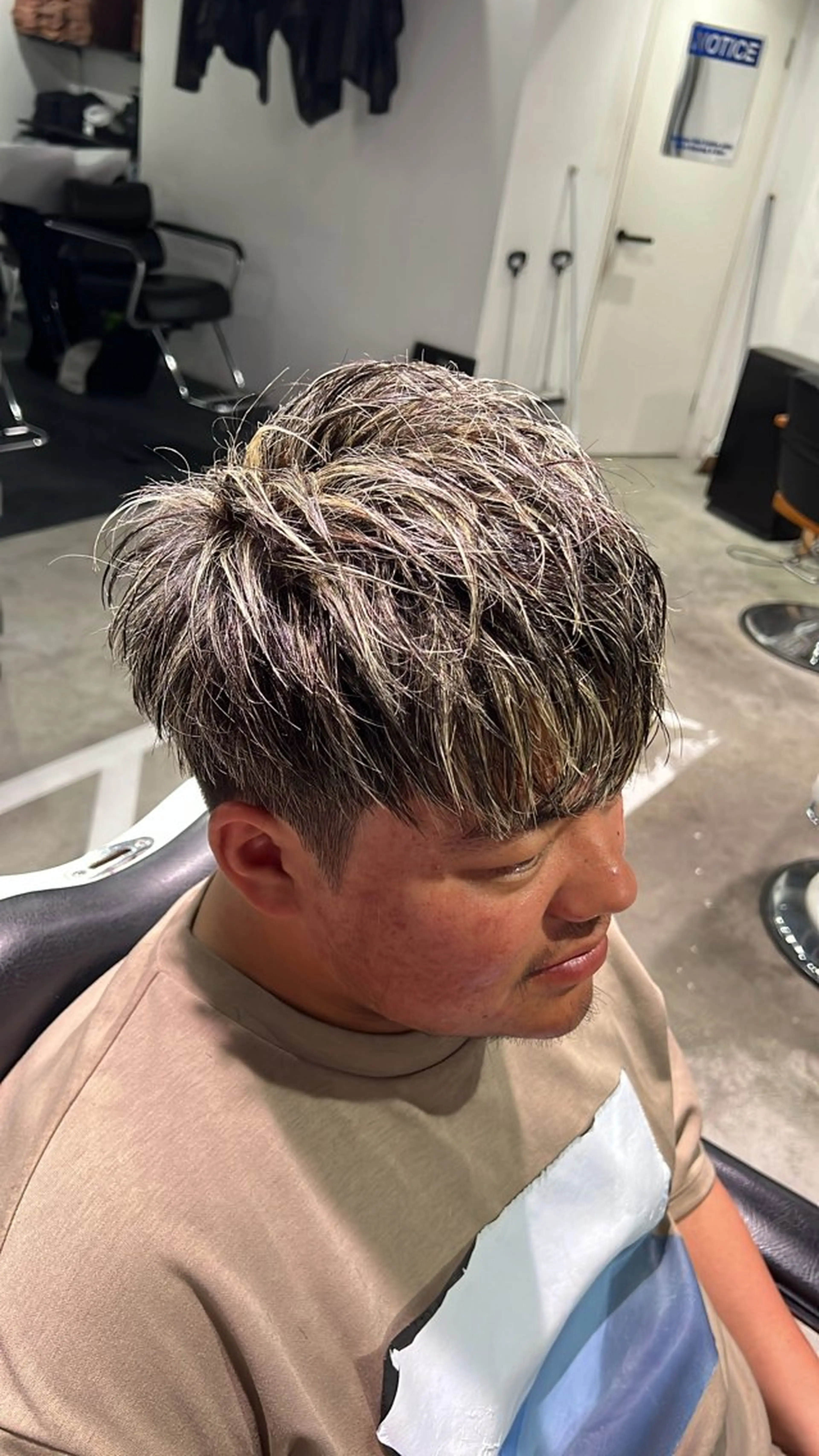 ショート カラー 朝陽 ／メンズヘア特化のヘアスタイル