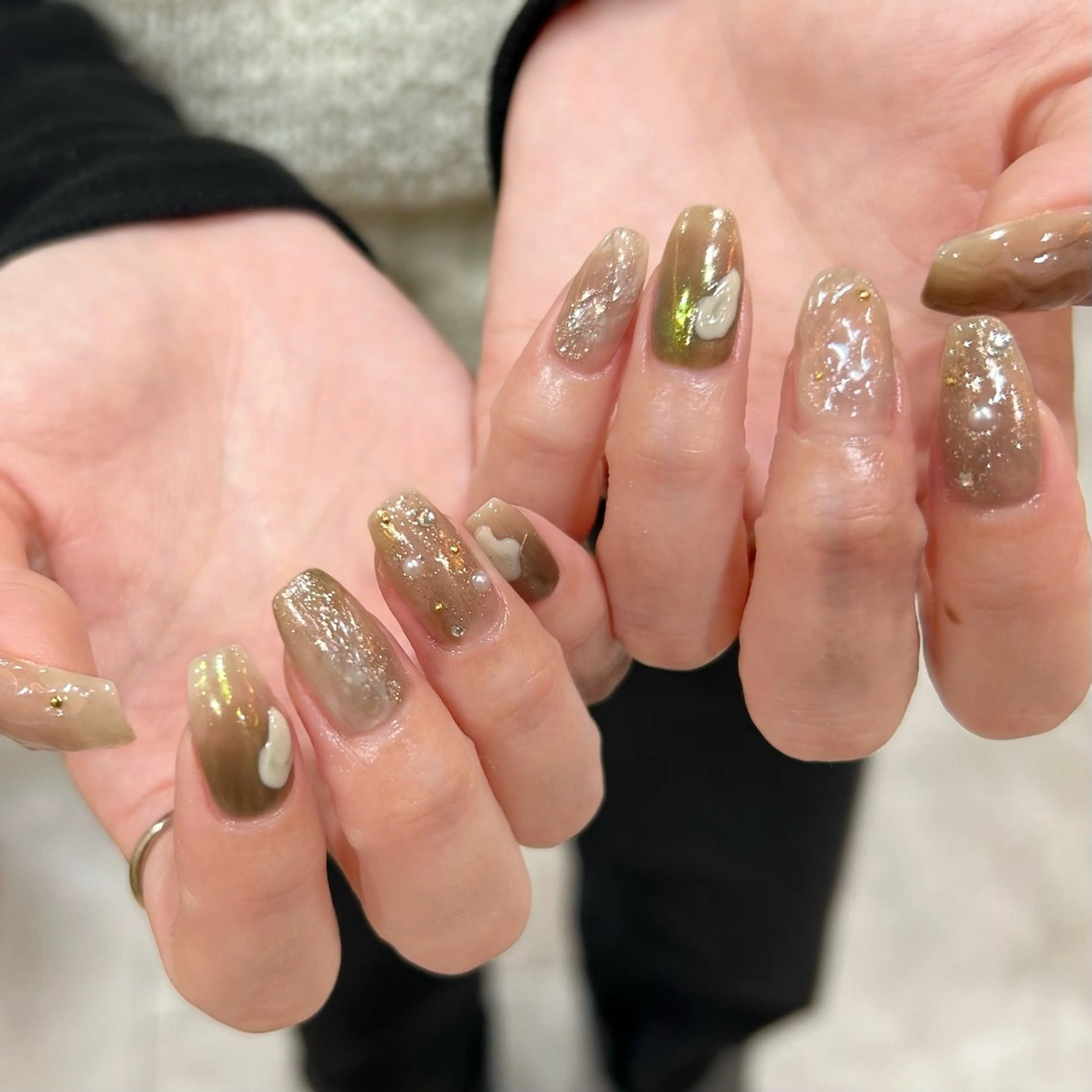 ネイル ハンドネイル shio ♡ 13日空きありのネイルデザイン