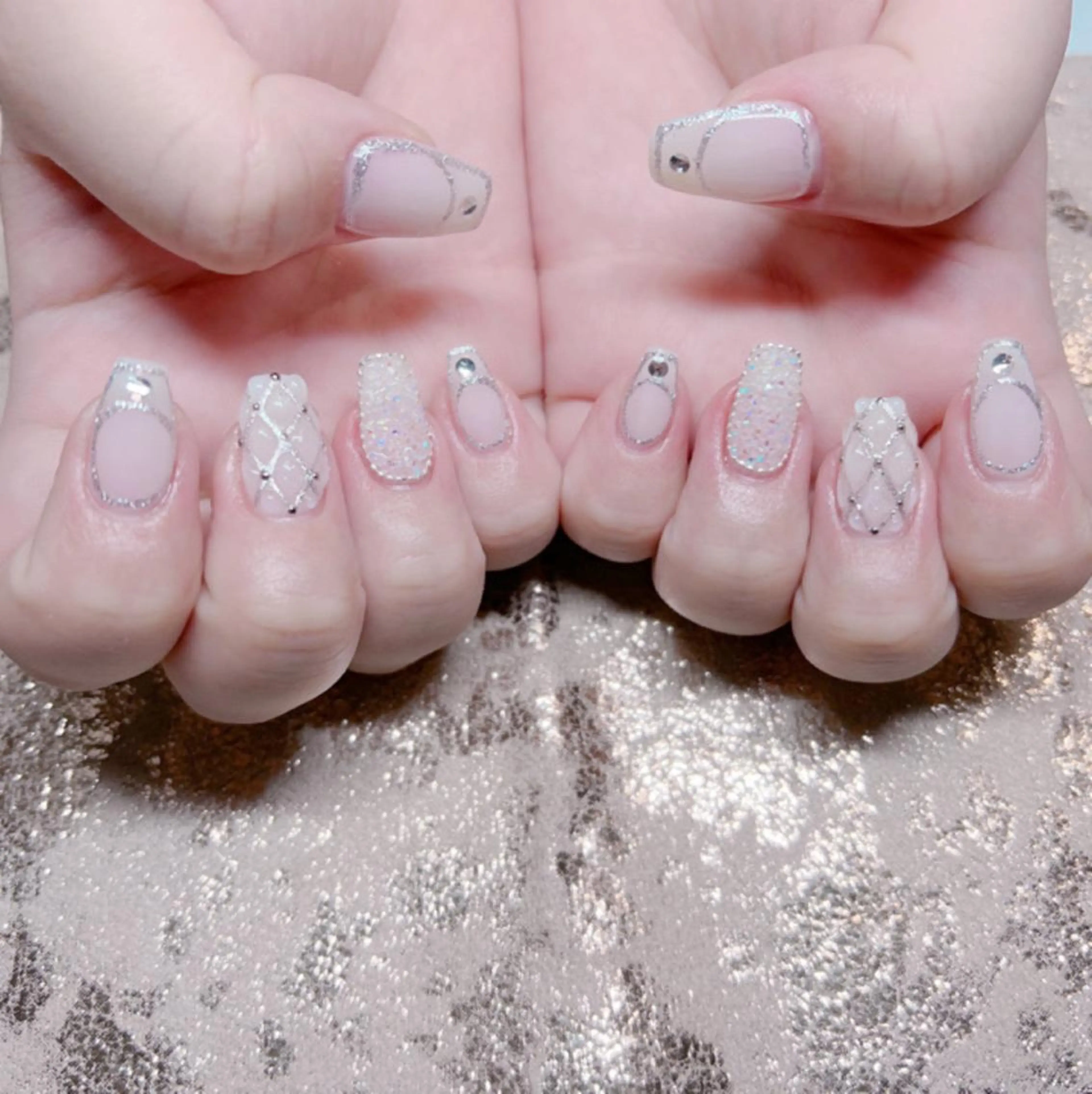 ネイル 個室ネイルサロンDolly Girl〜ドーリーガール〜所属・DollyGirl KYOKOのネイルデザイン