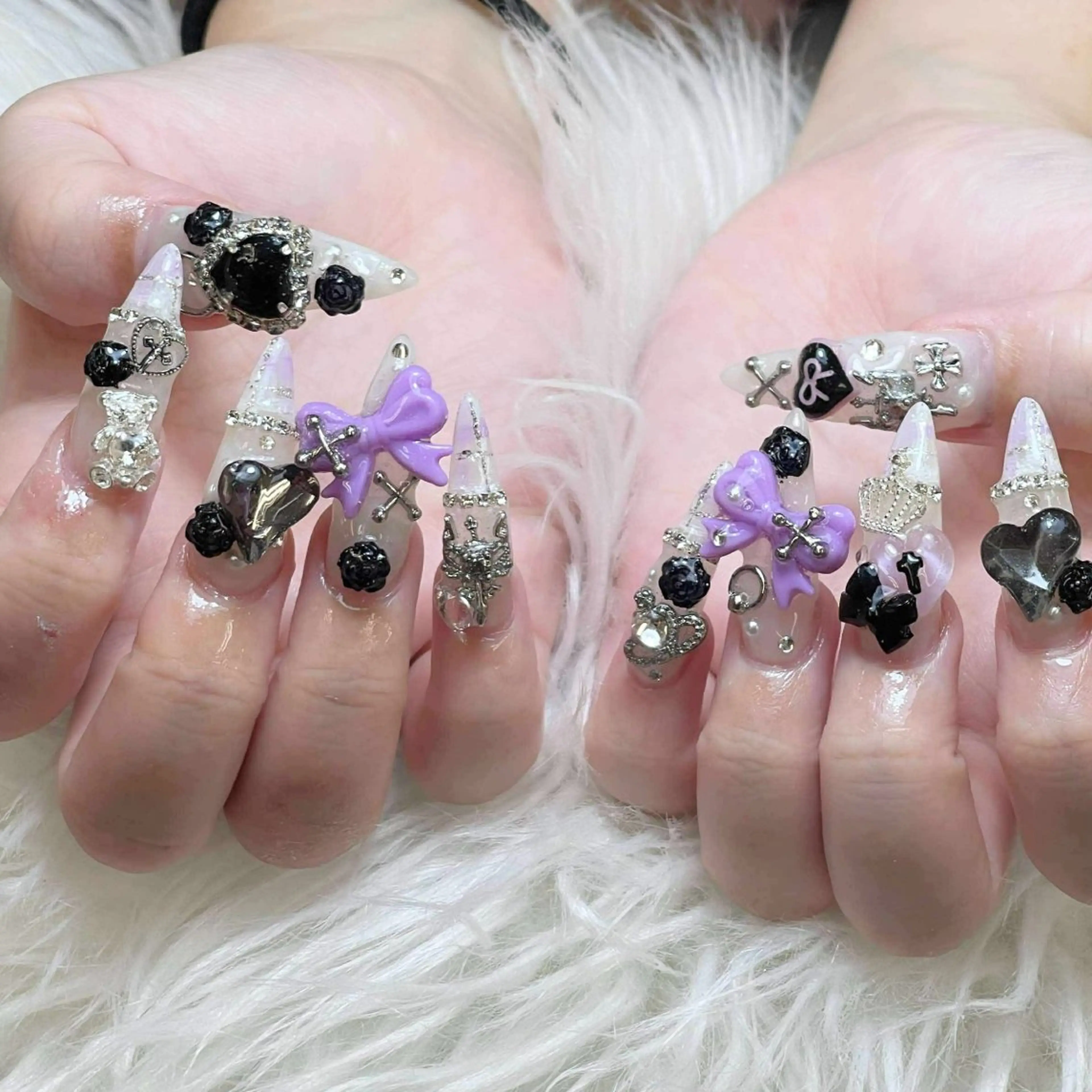 ネイル チークネイル 長さ出し フットネイル マグネットネイル 持ち込み ハンドネイル ANH NAIL ゴテゴテ専門店💎のネイルデザイン