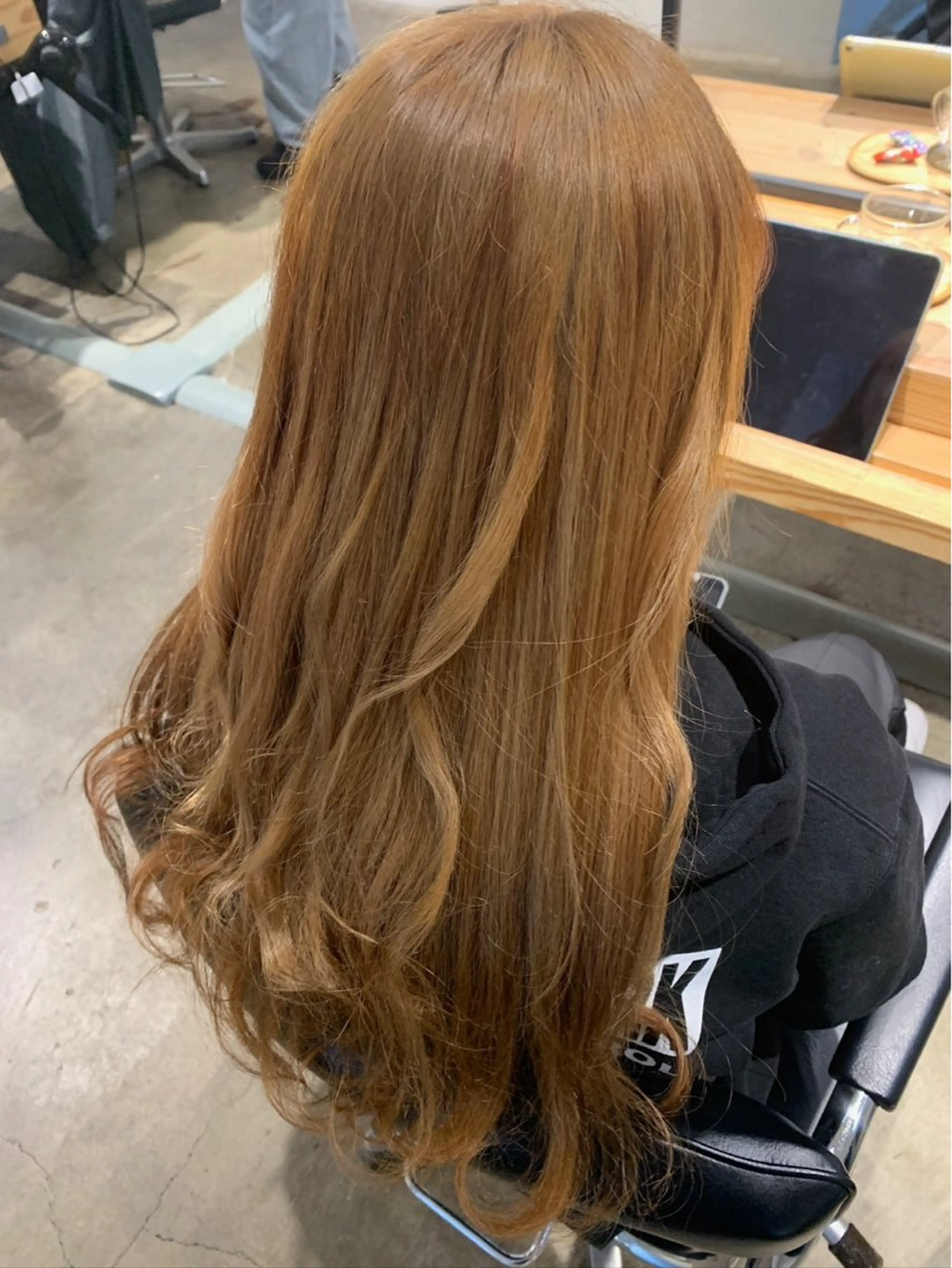 カラー 西村 颯世のヘアスタイル