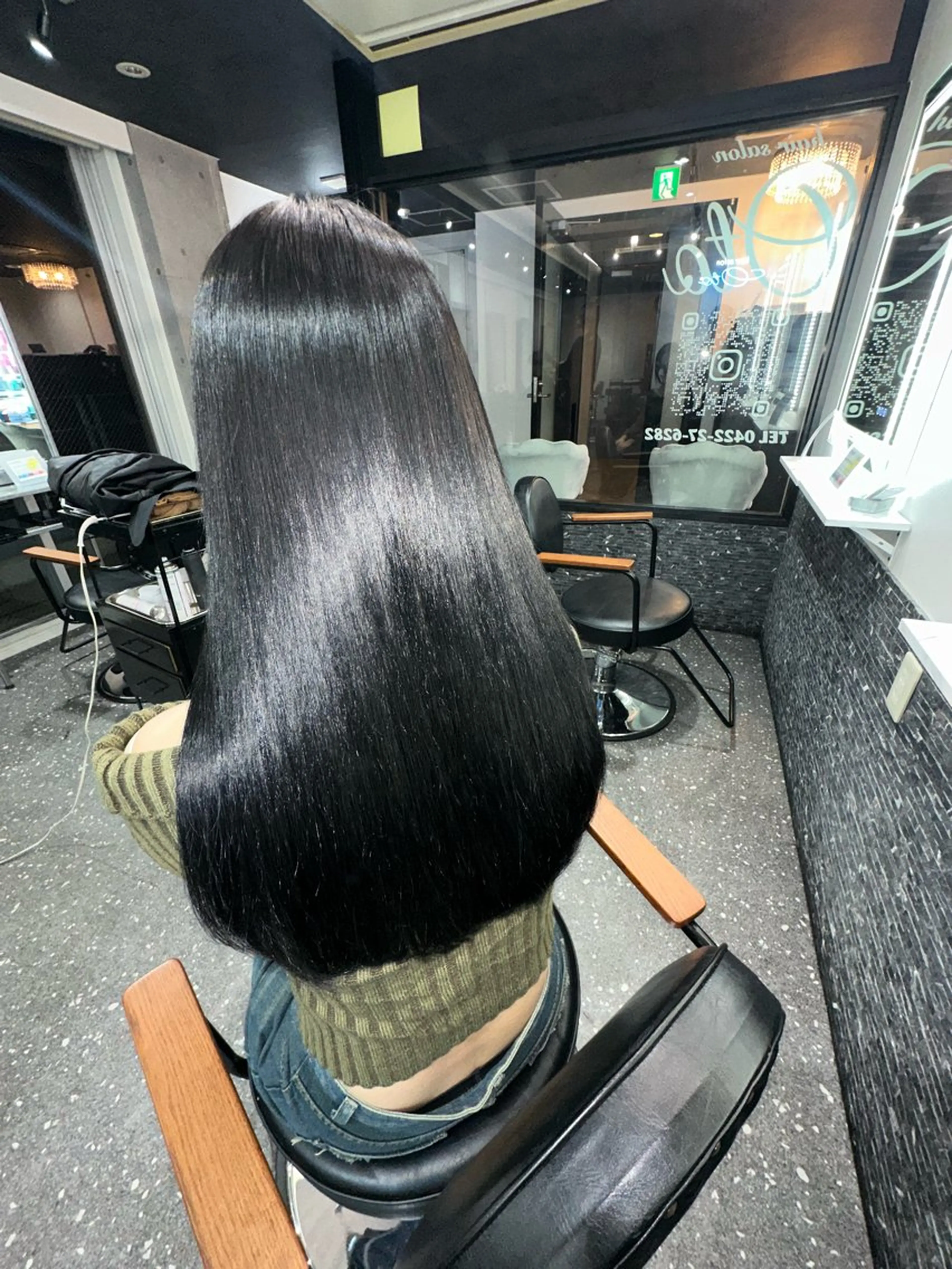 ロング カラー パーマ カット ヘアカラー 縮毛矯正 トリートメント 髪質改善⭐️縮毛矯正 中野⭐️Rinaのヘアスタイル