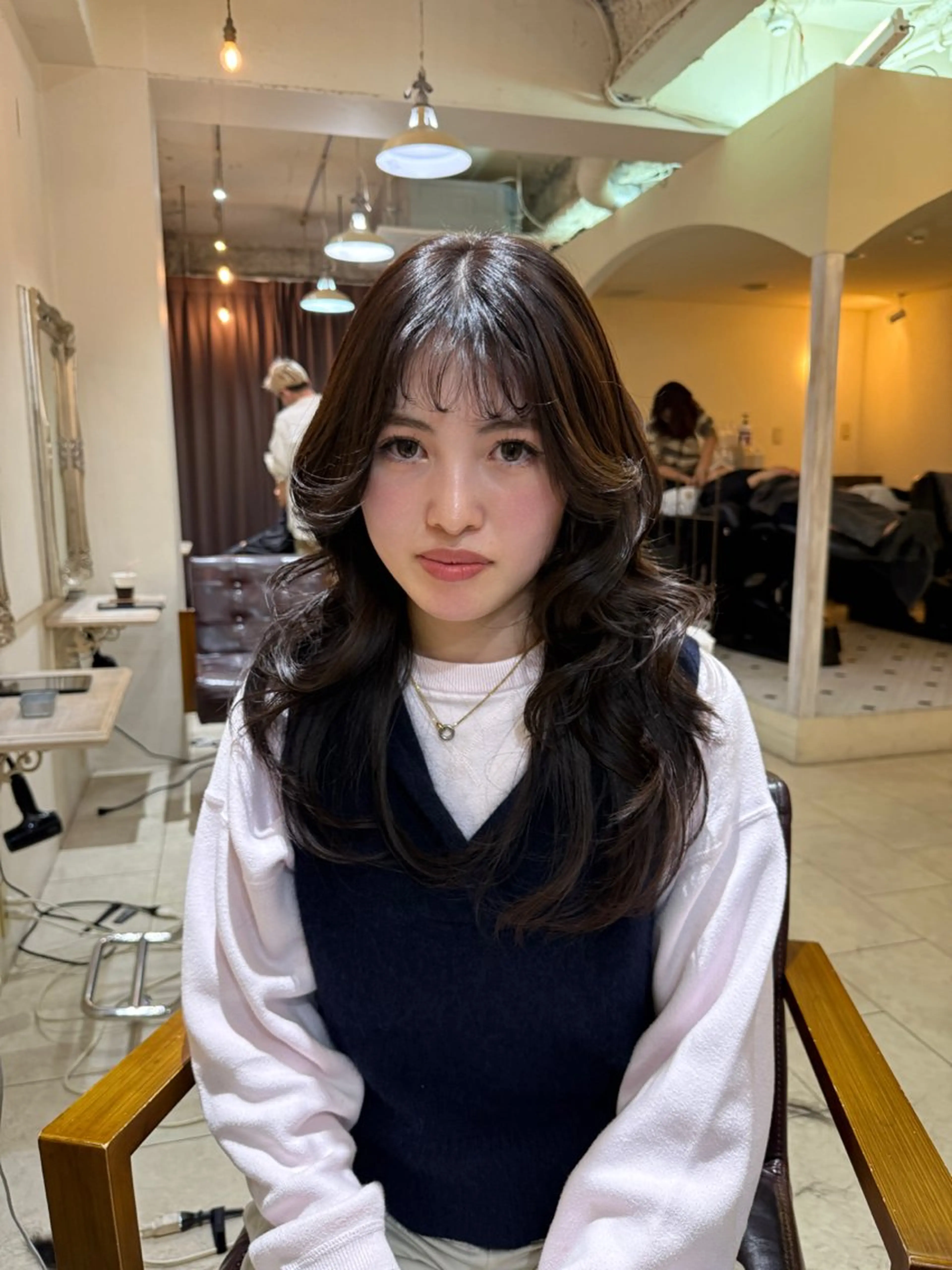 ロング カット ヘアカラー Maho/海外 レイヤー/ハッシュのヘアスタイル