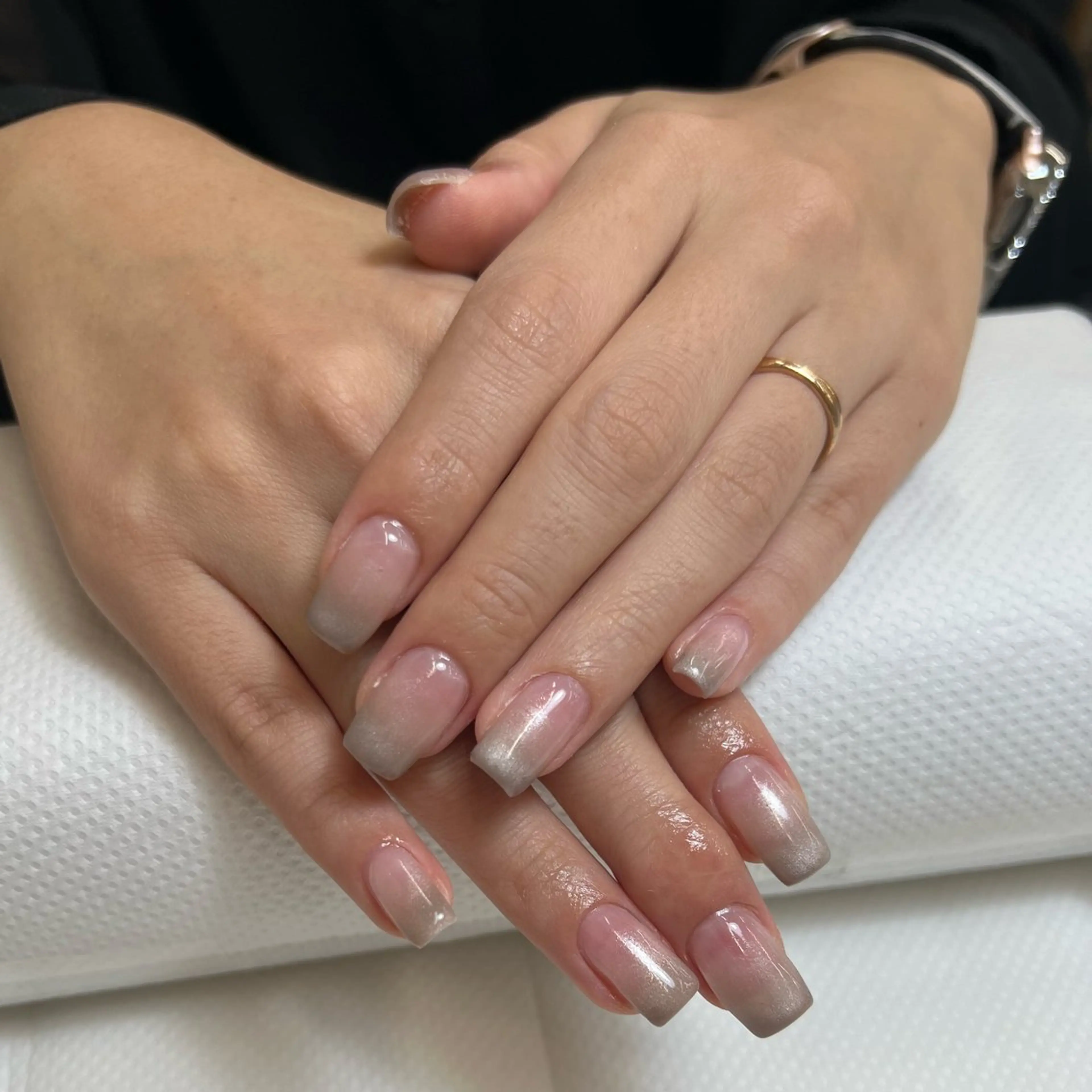 ネイル グラデーション ハンドネイル Nishimura Amiのネイルデザイン