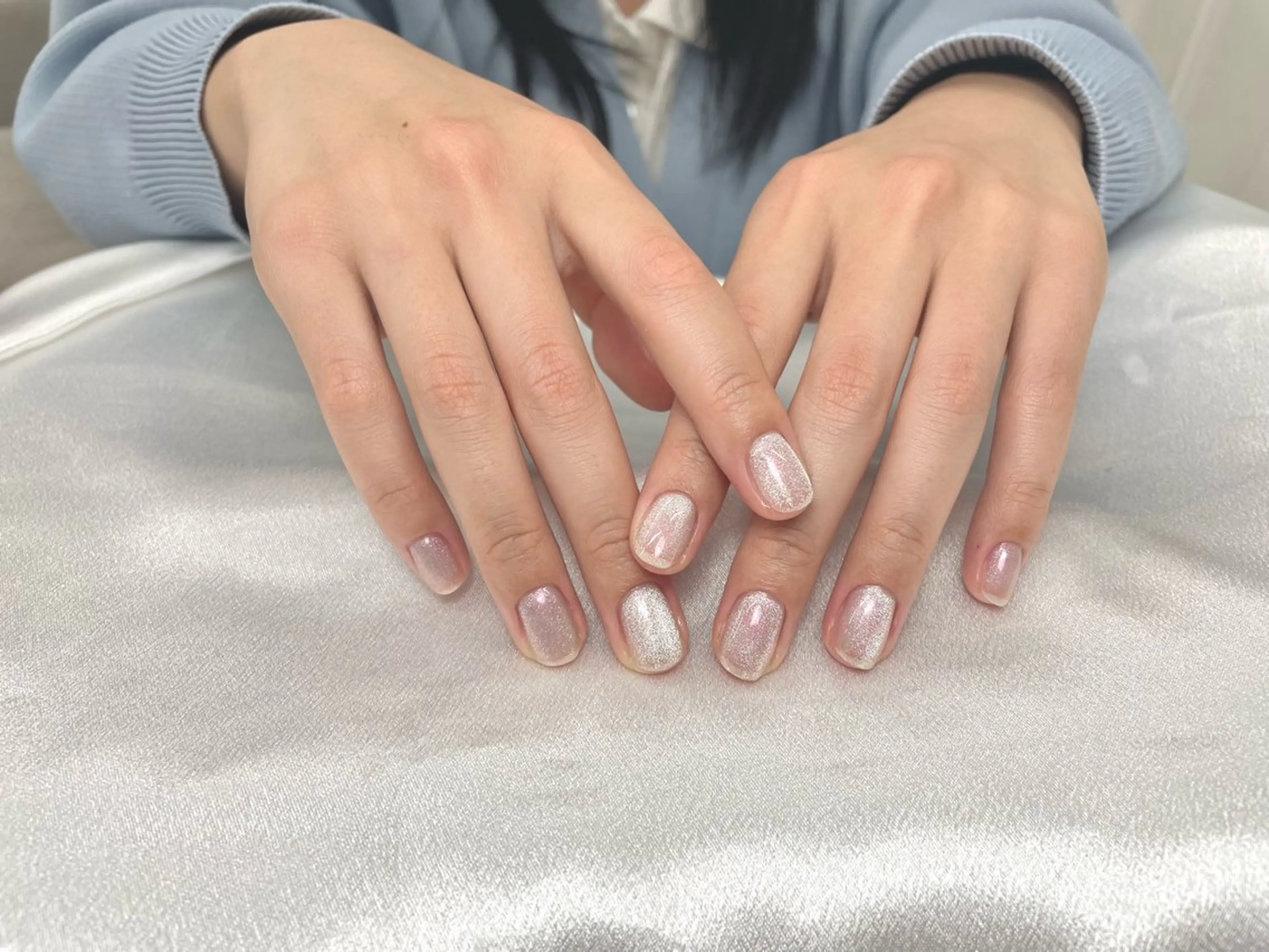 ネイル マグネットネイル 夏 目のネイルデザイン