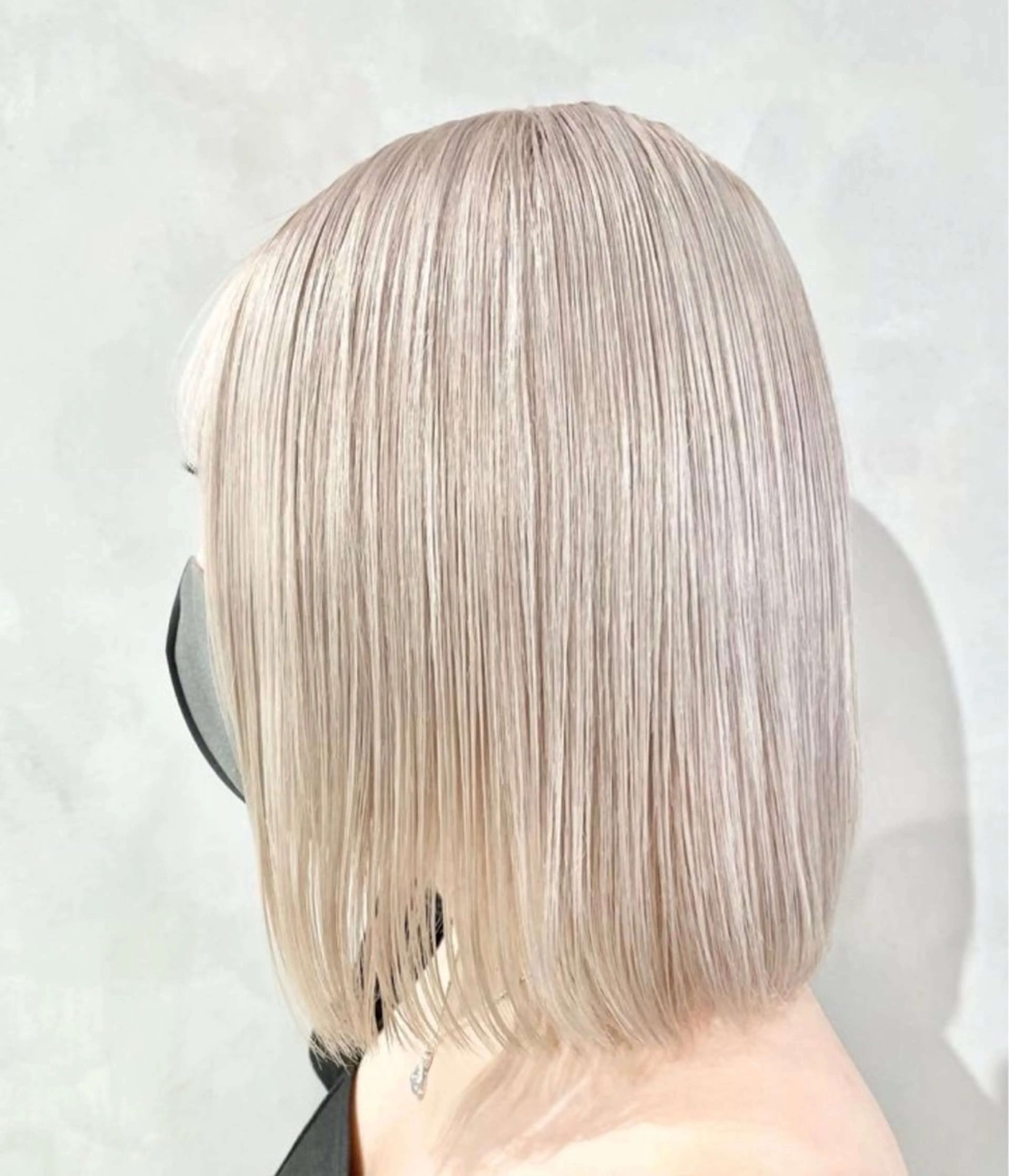 ショート カラー ブリーチ ケアブリーチ ダブルカラー インナーカラー ボブ カット ヘアカラー トリートメント ヘアセット 艶髪ケア特化✨ トワのヘアスタイル