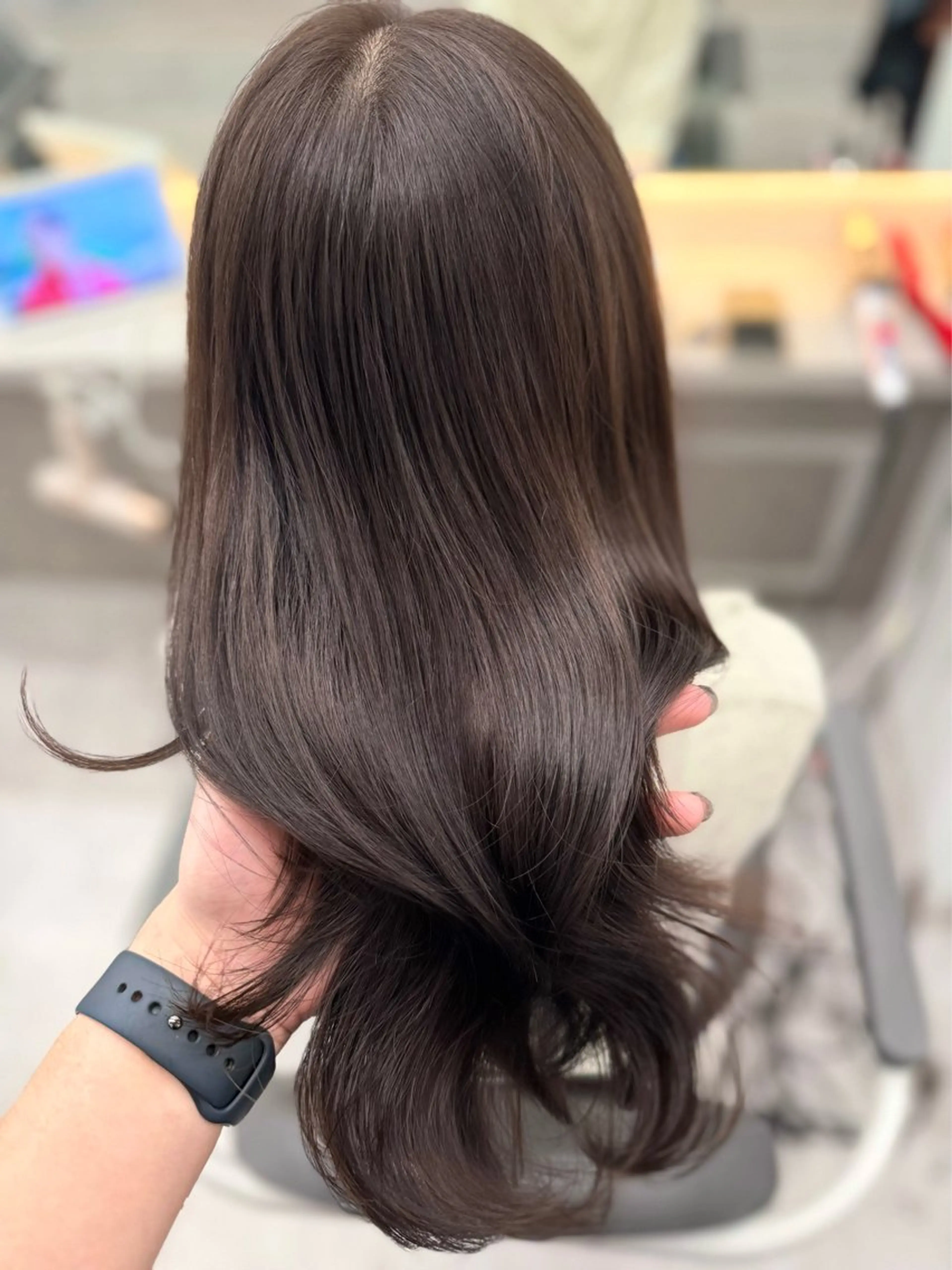 セミロング カラー アッシュ ブリーチ 透明感カラー ダブルカラー グレージュ カット ヘアカラー トリートメント 髪質改善カラー🦋 レイヤー/ナカネのヘアスタイル