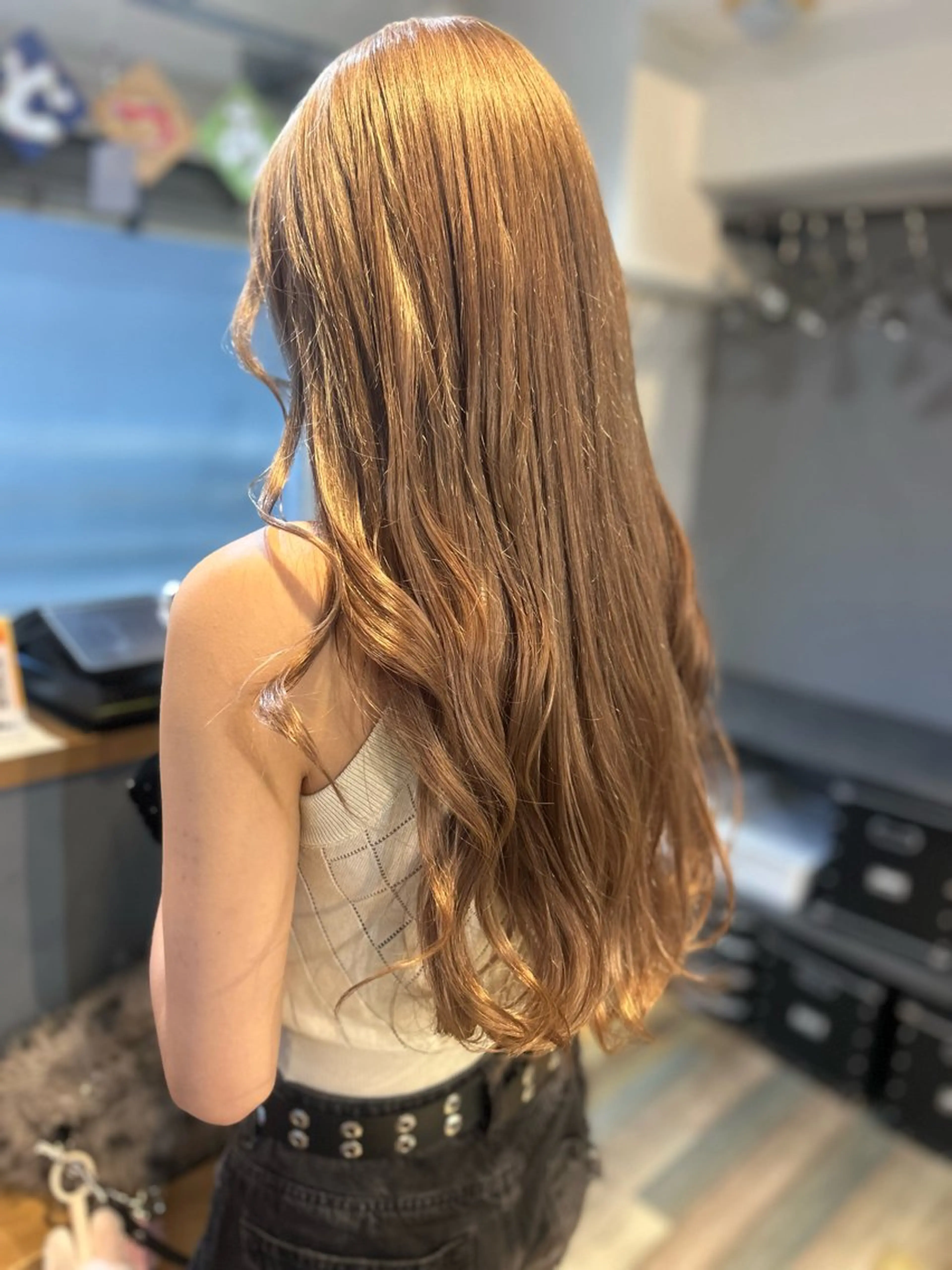 ロング ヘアカラー 🤎指名No.1ハイ トーン🤎日向花🤎のヘアスタイル