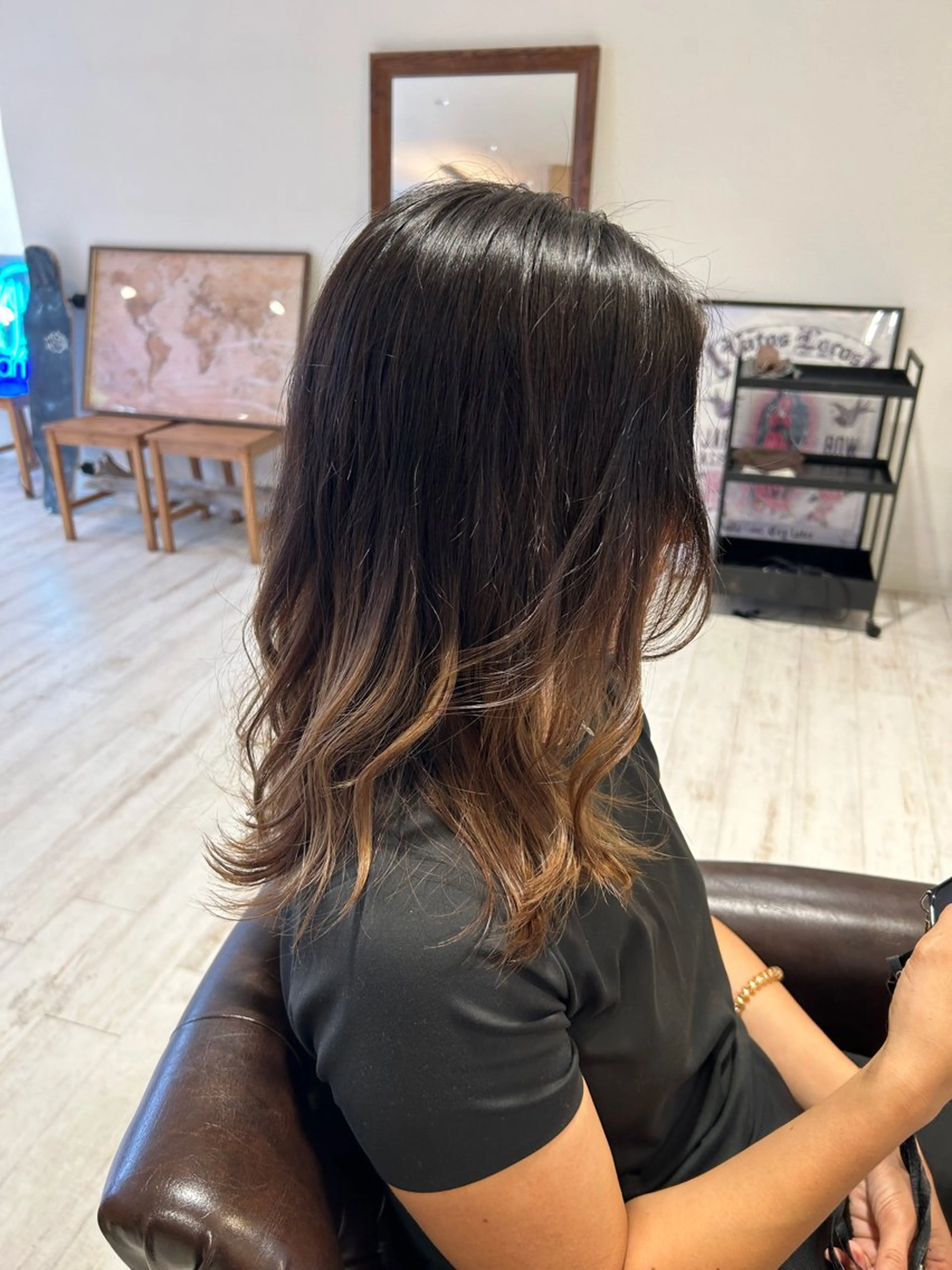 ミディアム カラー ベージュカラー グラデーションカラー Hattori Ryukiのヘアスタイル