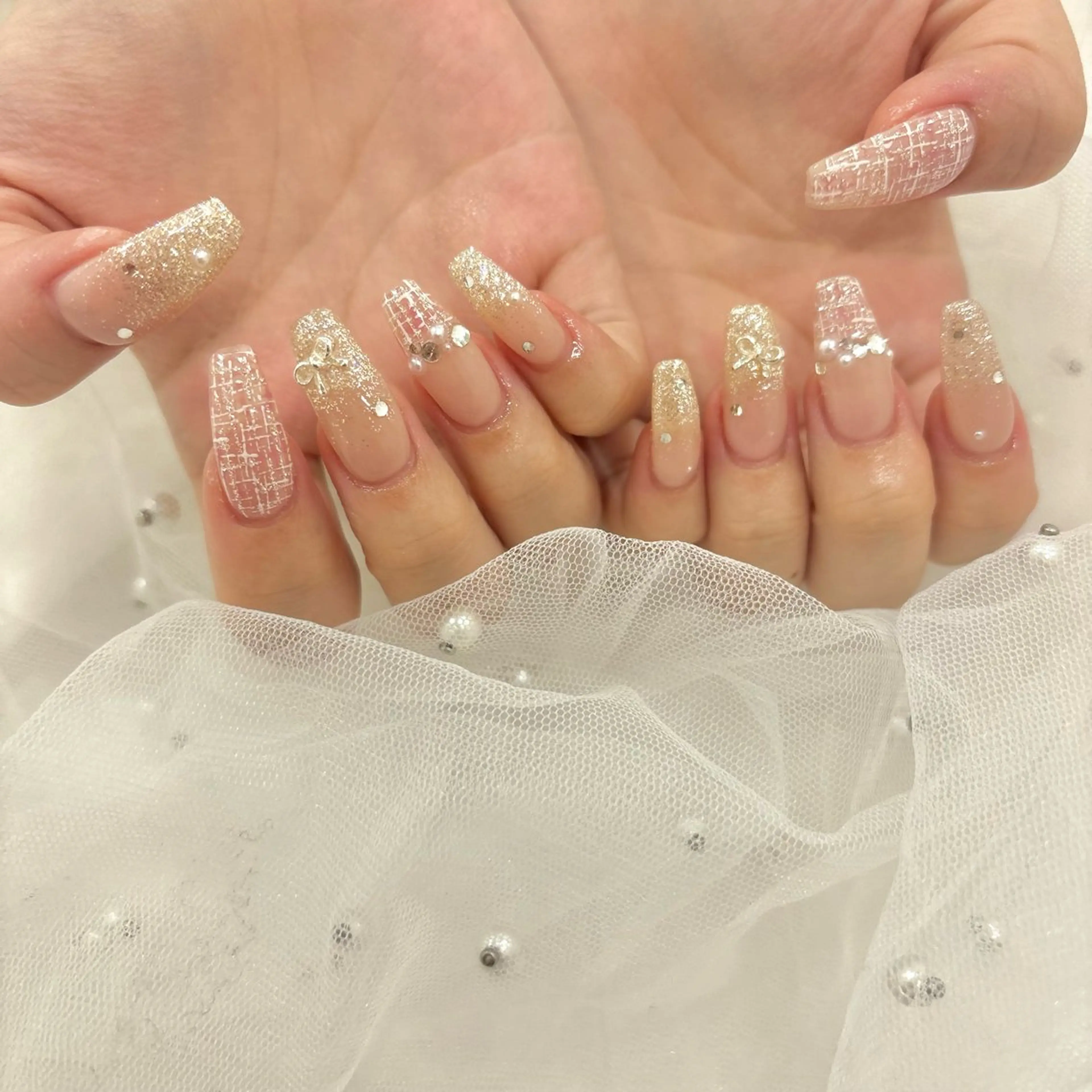 ネイル ツイードネイル 冬ネイル クリスマス y'sbeauty 天王寺店のネイルデザイン