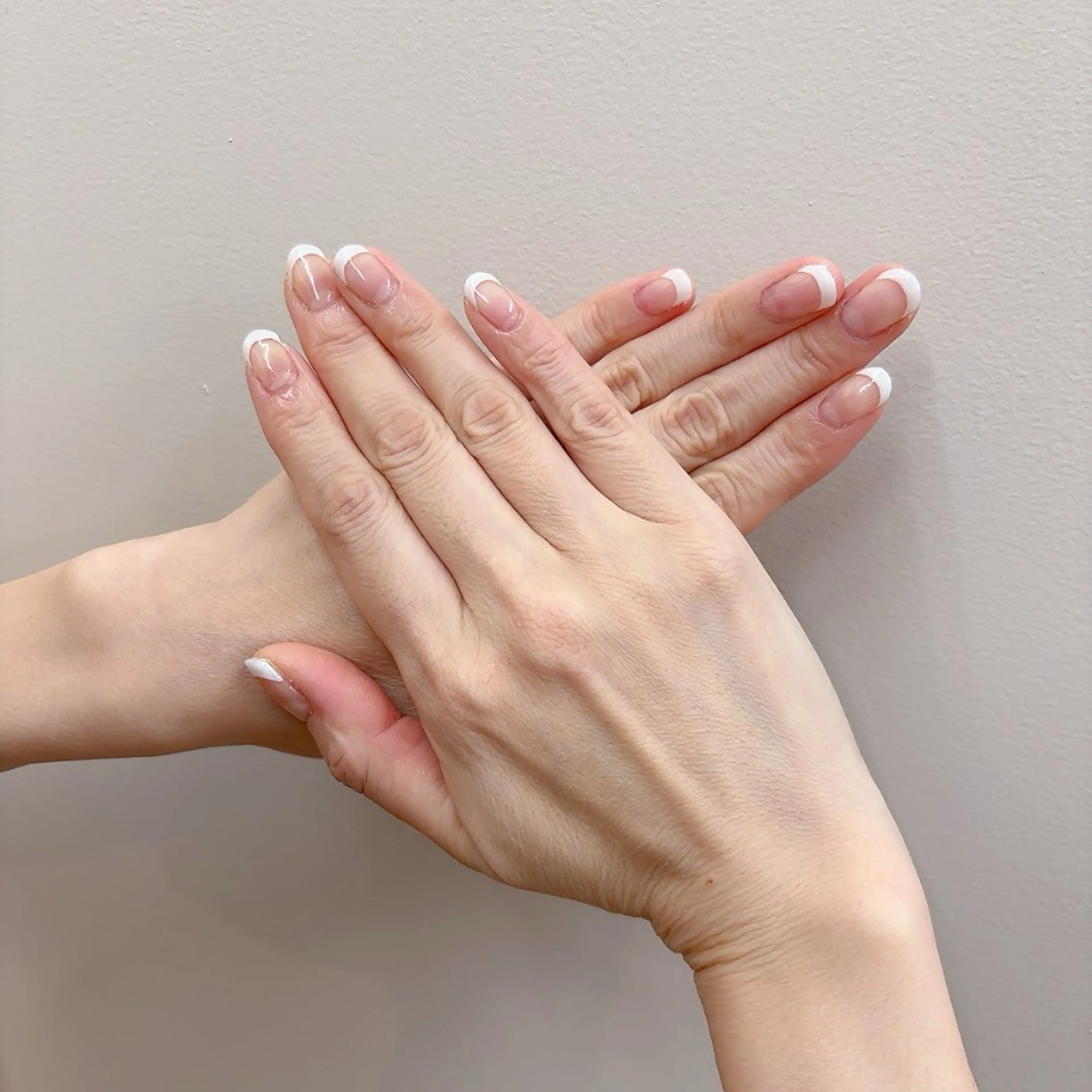 ネイル フレンチネイル yui TRIOSのネイルデザイン