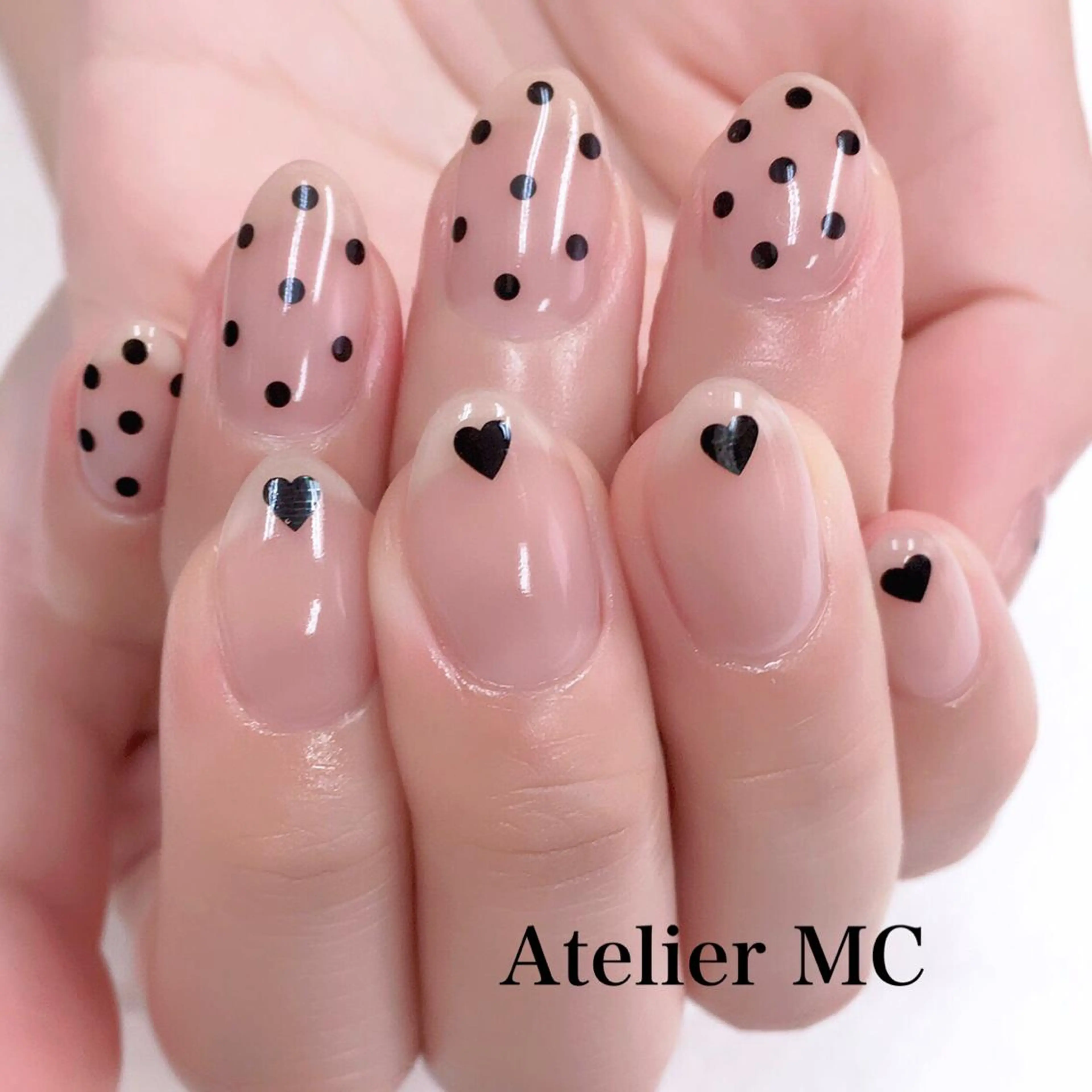 ネイル アトリエ エムシー 【新富町・東銀座】のネイルデザイン