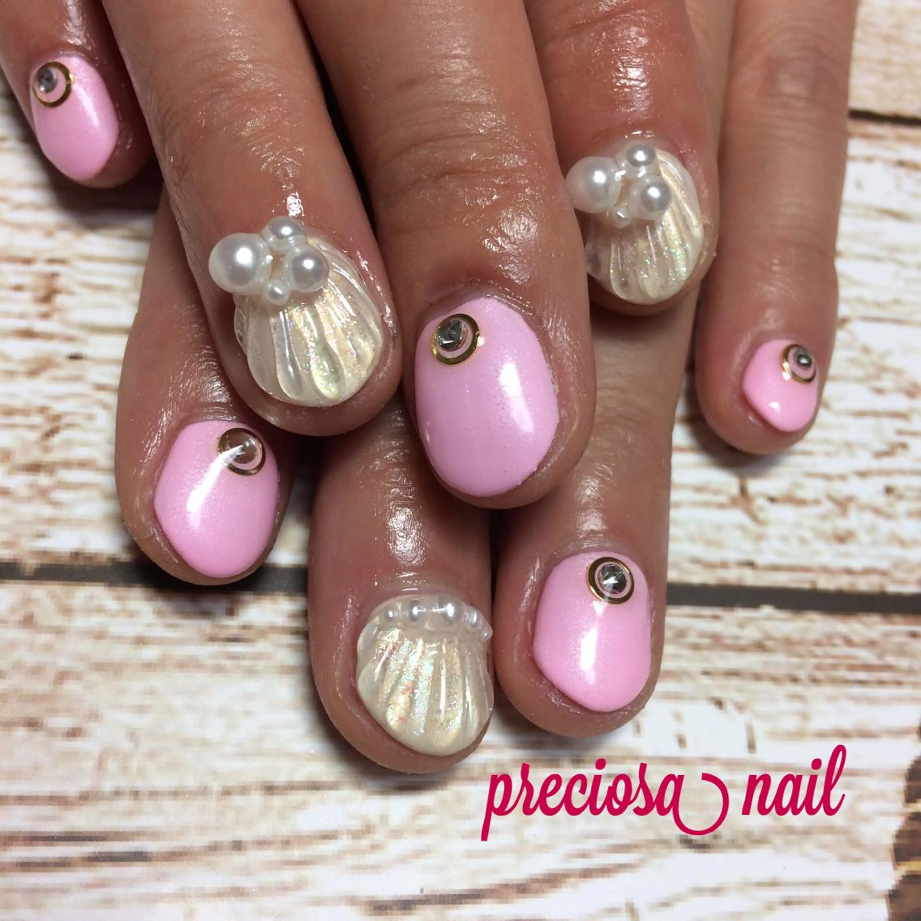 ネイル preciosa.nail所属・久場 晴美のネイルデザイン