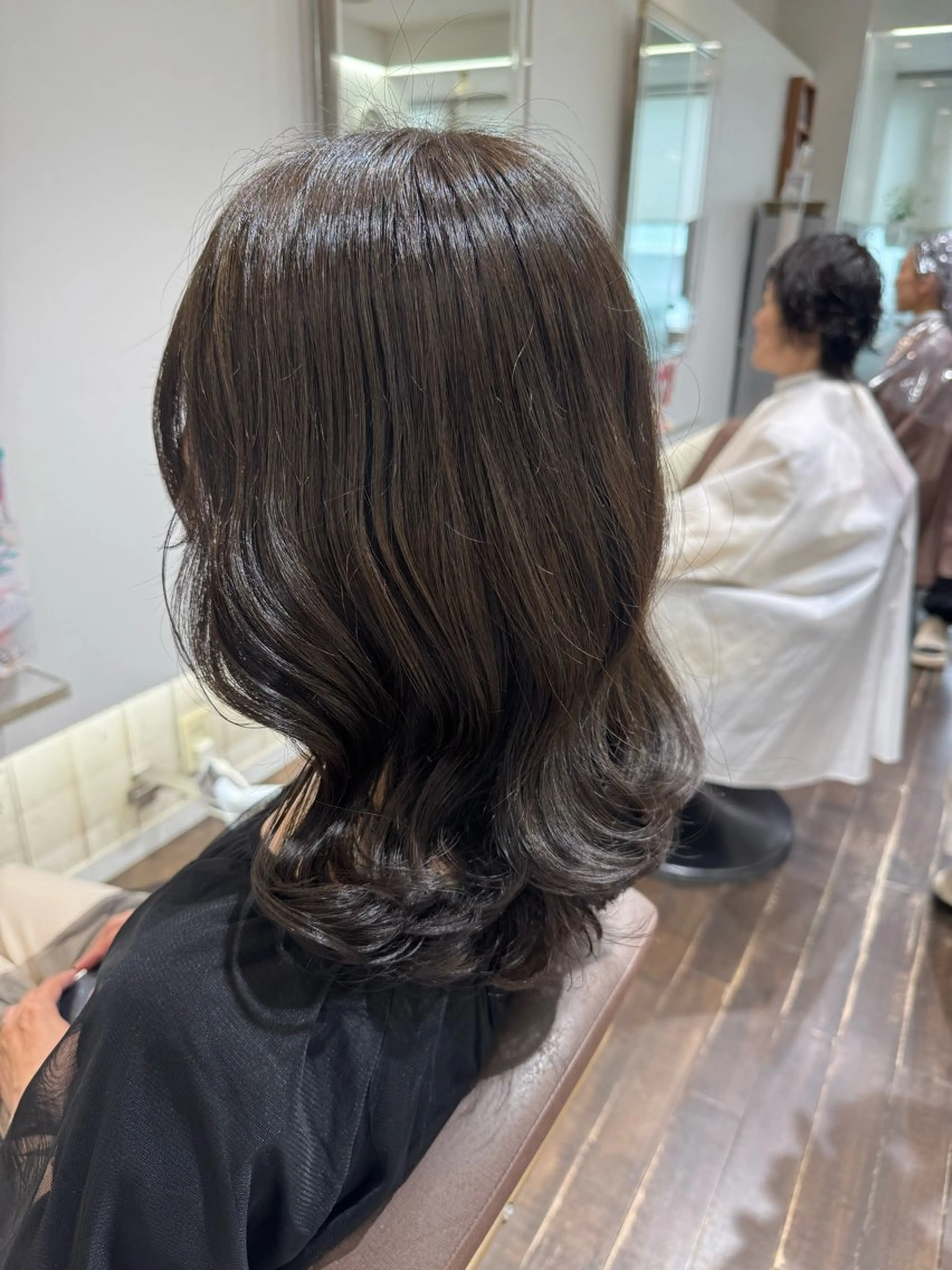 ミディアム パーマ カット パーマ デジタルパーマ🫧 韓国風ヘア🫧サクラのヘアスタイル
