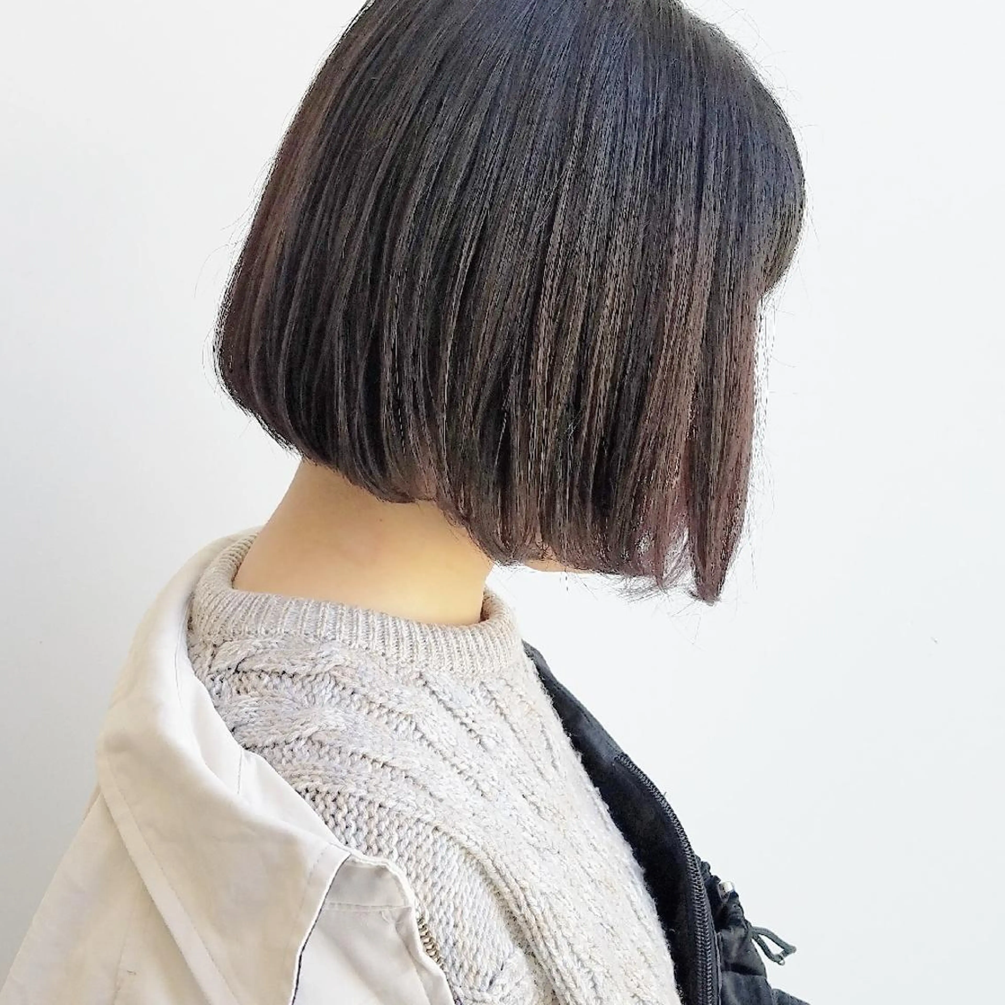 ショート カラー パーマ ネイル ヘアアレンジ マツエク・マツパ ボブ ショートヘア ショートネイル iplus まつげ、眉毛、耳つぼのマツエク・マツパデザイン