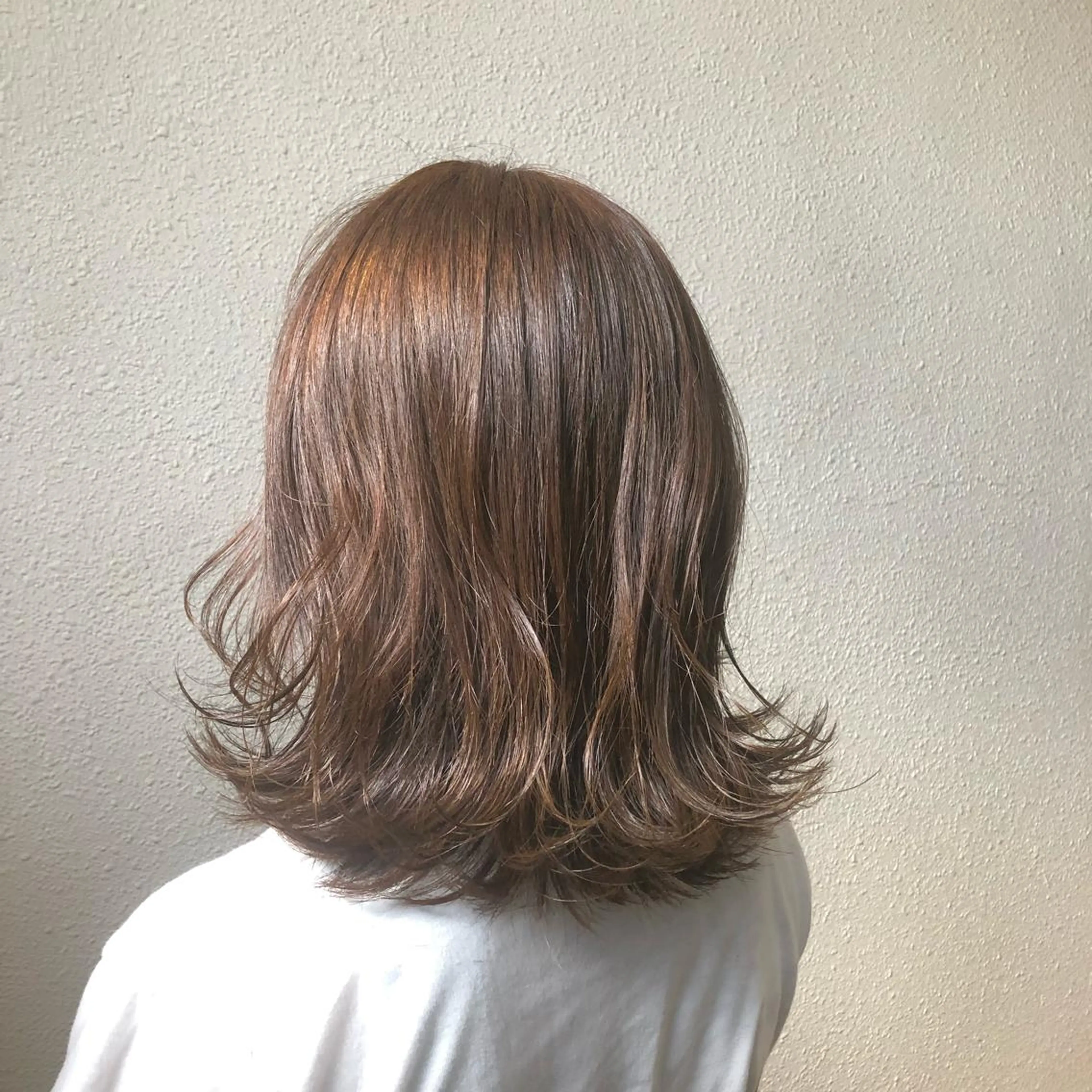 ミディアム カラー ベージュカラー モカベージュ 中司 莉菜のヘアスタイル