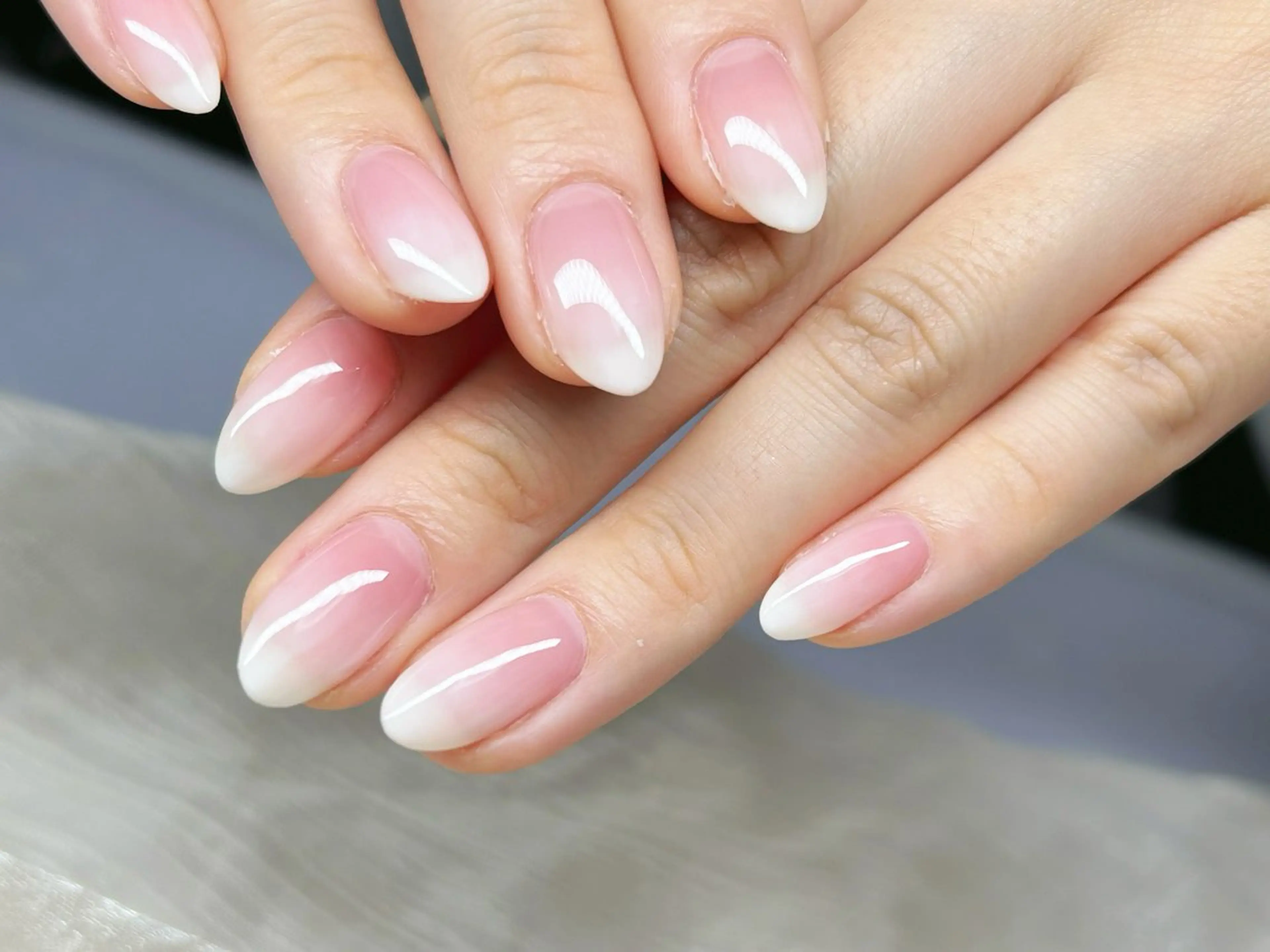 ネイル アートネイル チークネイル 成人式 入学式 長さ出し ハンドネイル Lino Nailのネイルデザイン