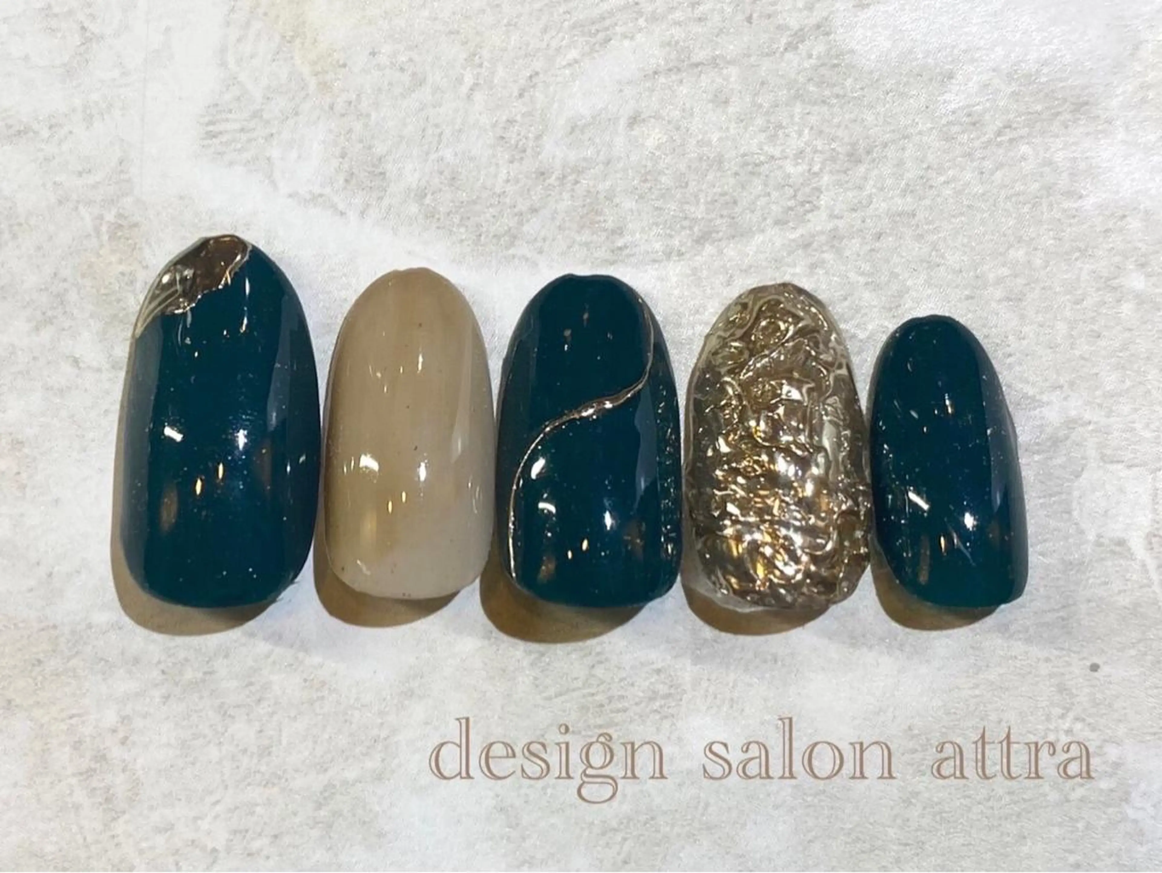 ネイル ハンドネイル デザインサロン attra 本八幡店のネイルデザイン