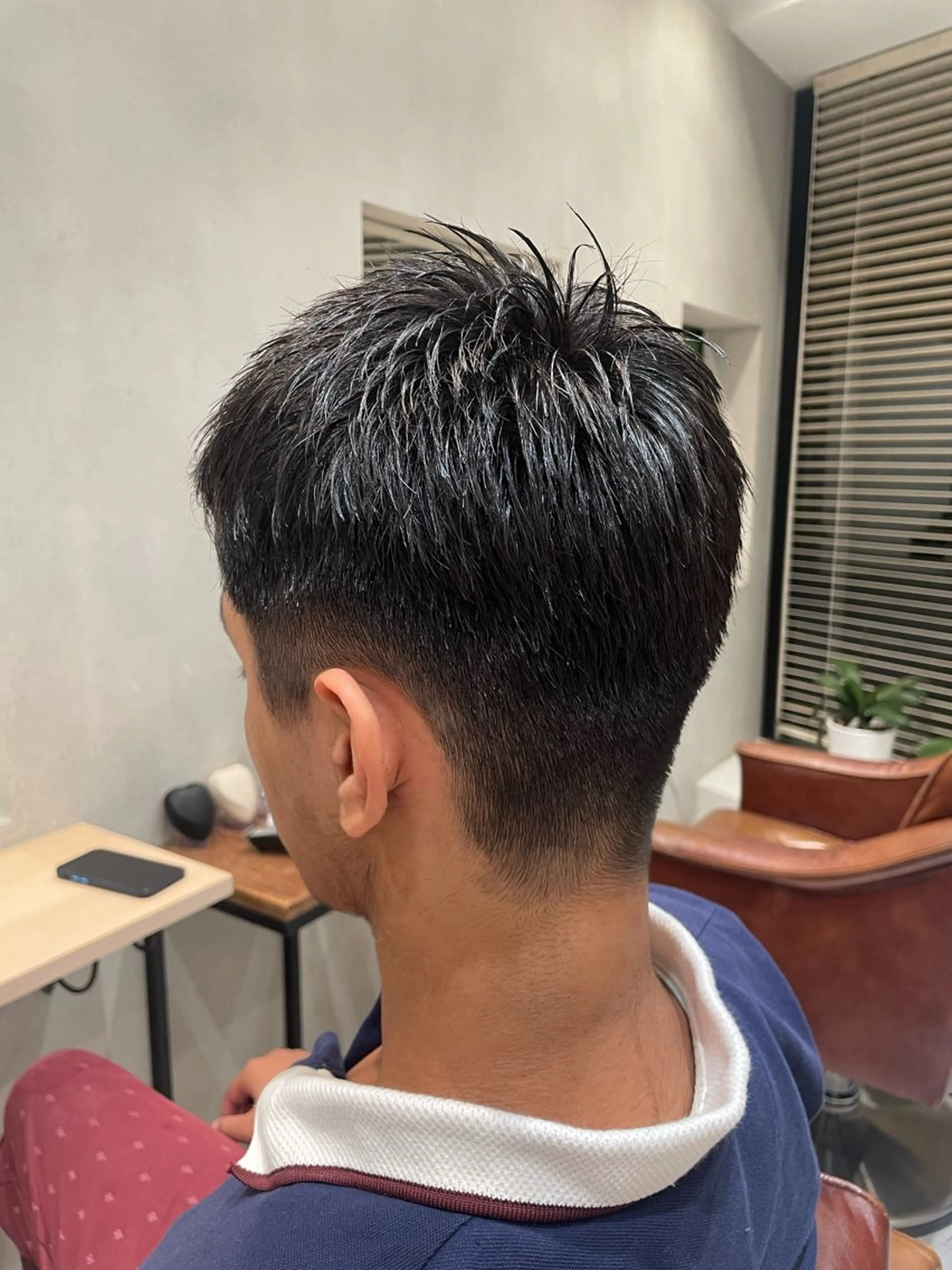 ショート メンズ 溝口 右京のヘアスタイル