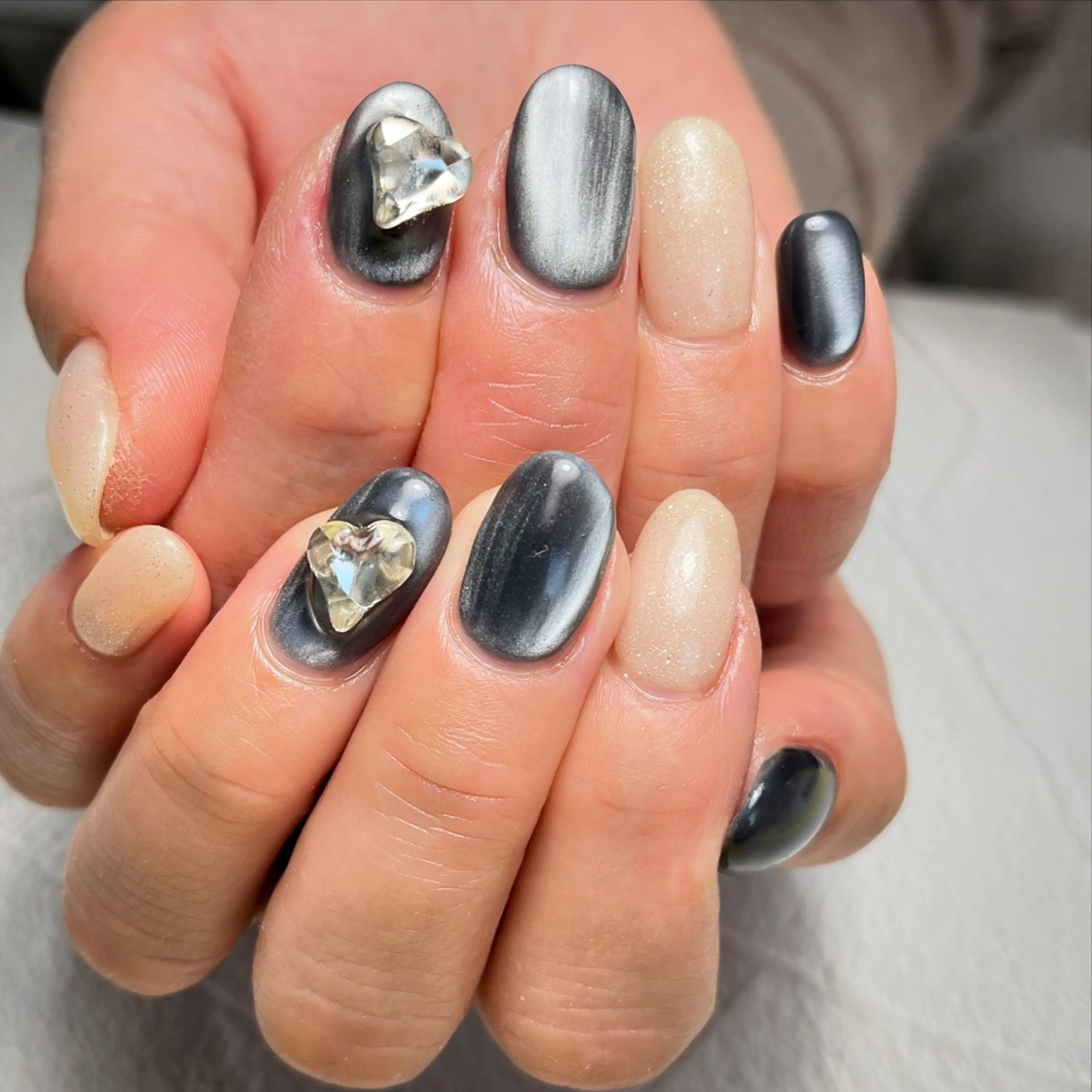 ネイル ハンドネイル 丁寧カウンセリング 個性派ネイルyukoのネイルデザイン