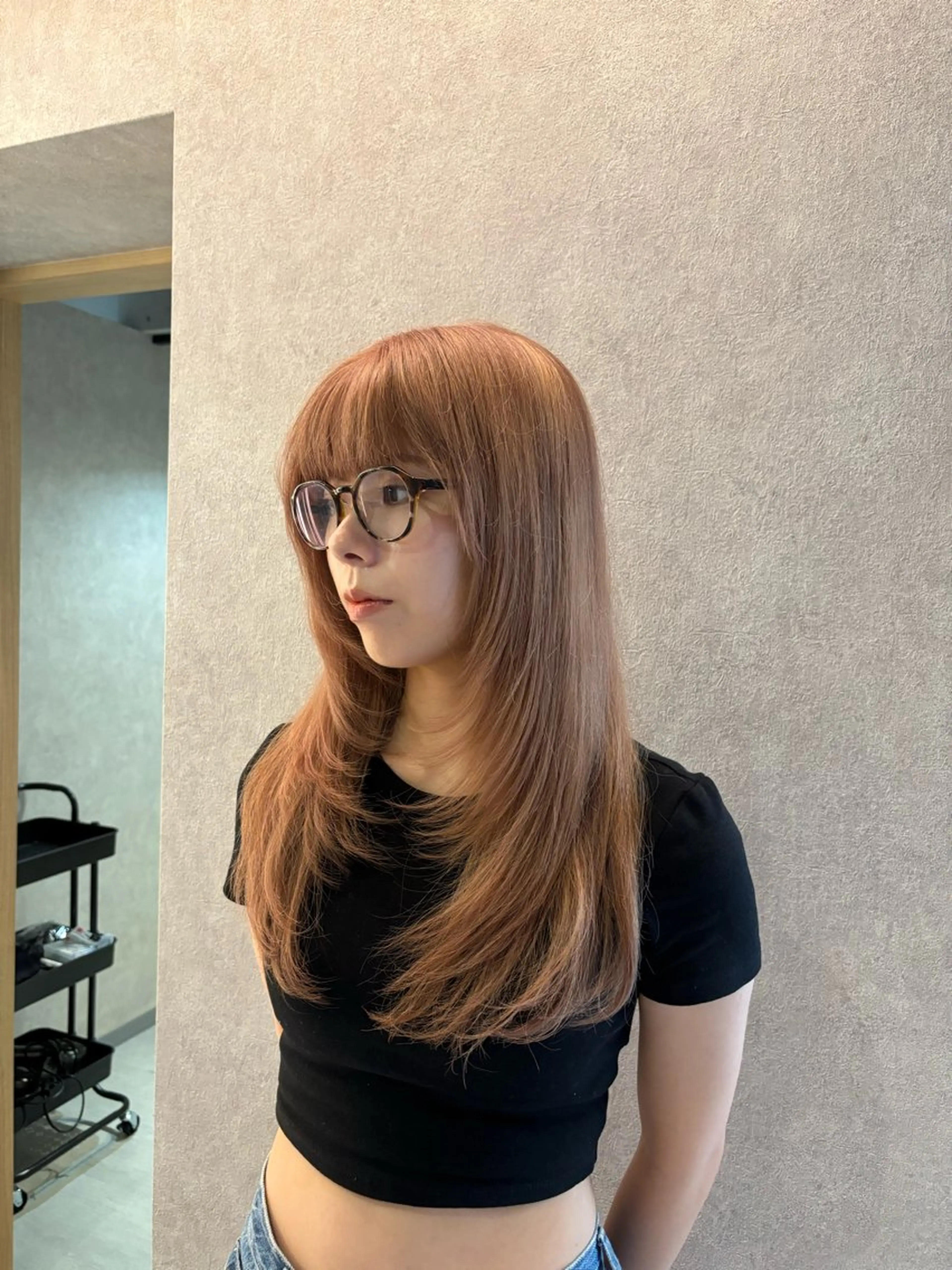 ロング 顔まわりレイヤー レイヤーカット カット ヘアカラー トリートメント little 小濱彰太のヘアスタイル