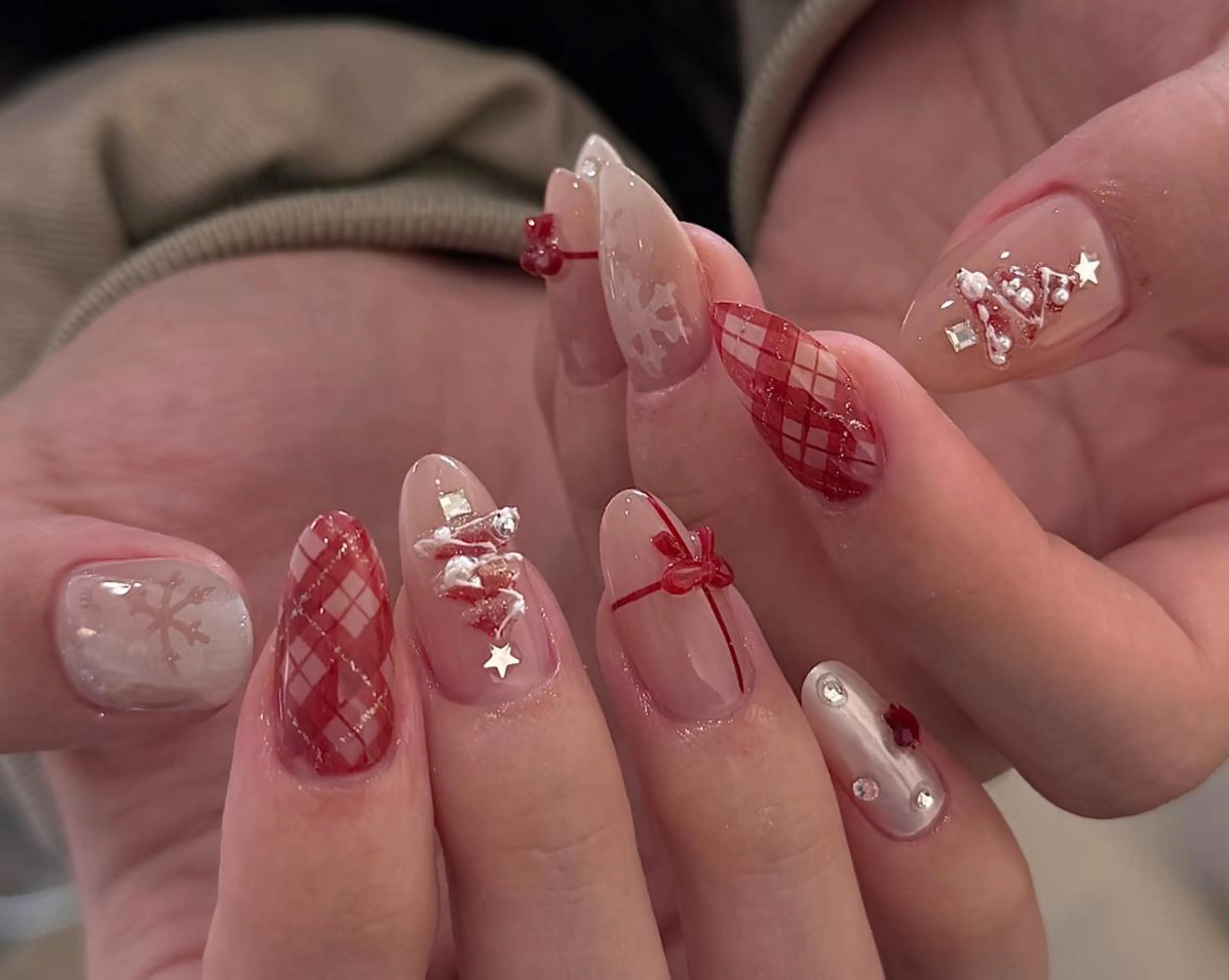 ネイル ハンドネイル エリ🫧 nail池袋東口のネイルデザイン