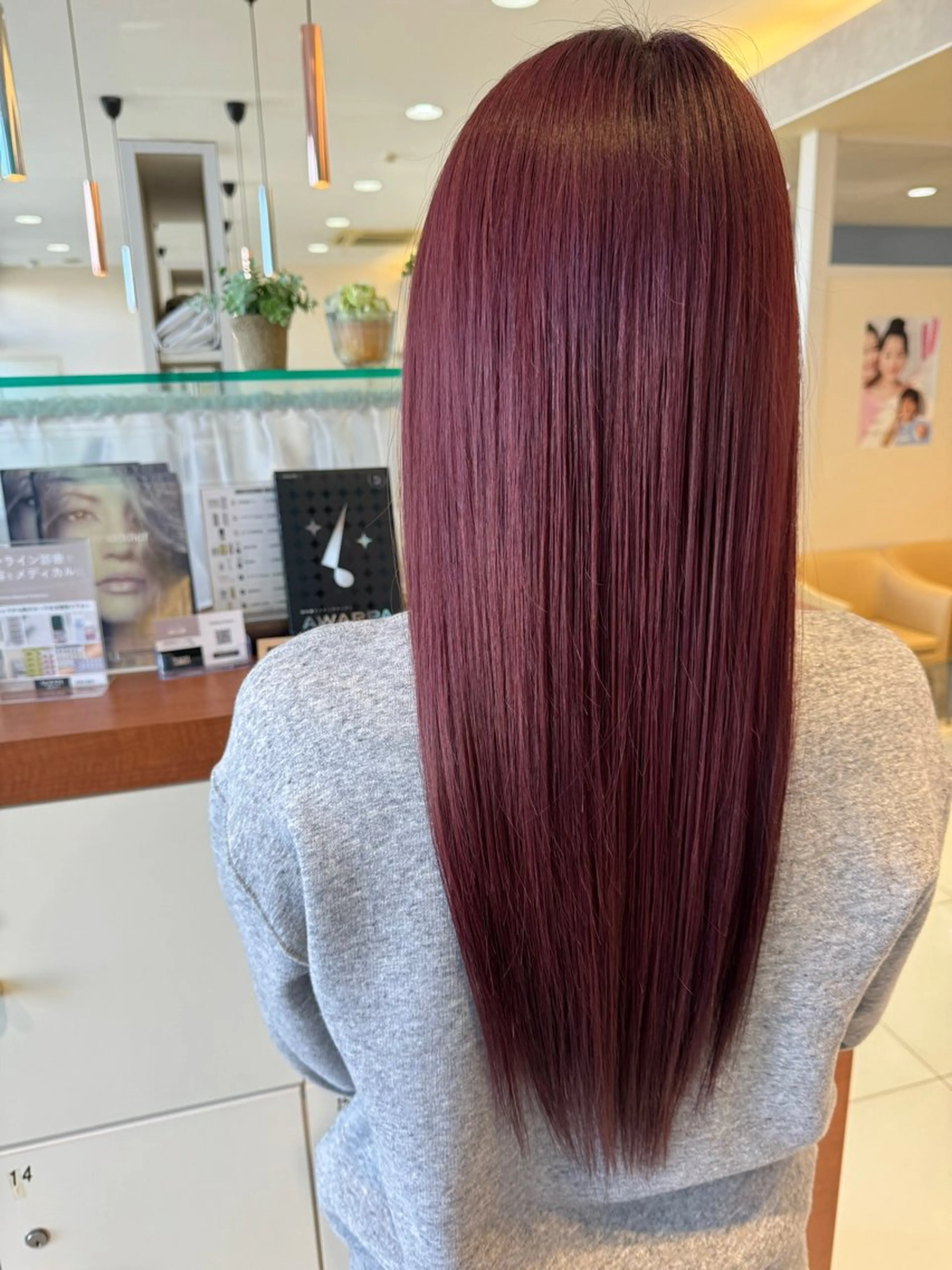 ロング カット ヘアカラー トリートメント 日置 大智のヘアスタイル