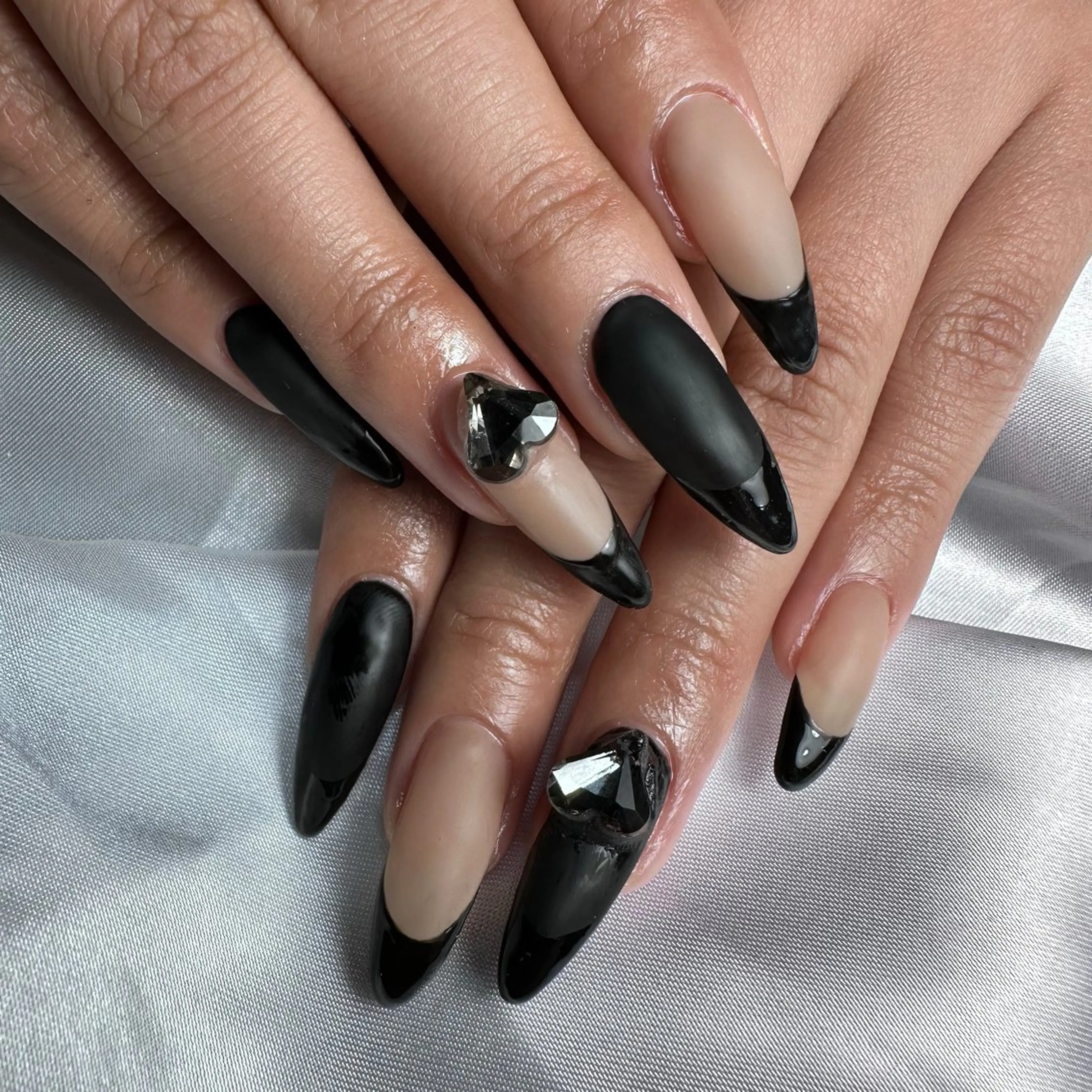 ネイル フレンチネイル ロングネイル マットネイル nail salon 凪のネイルデザイン