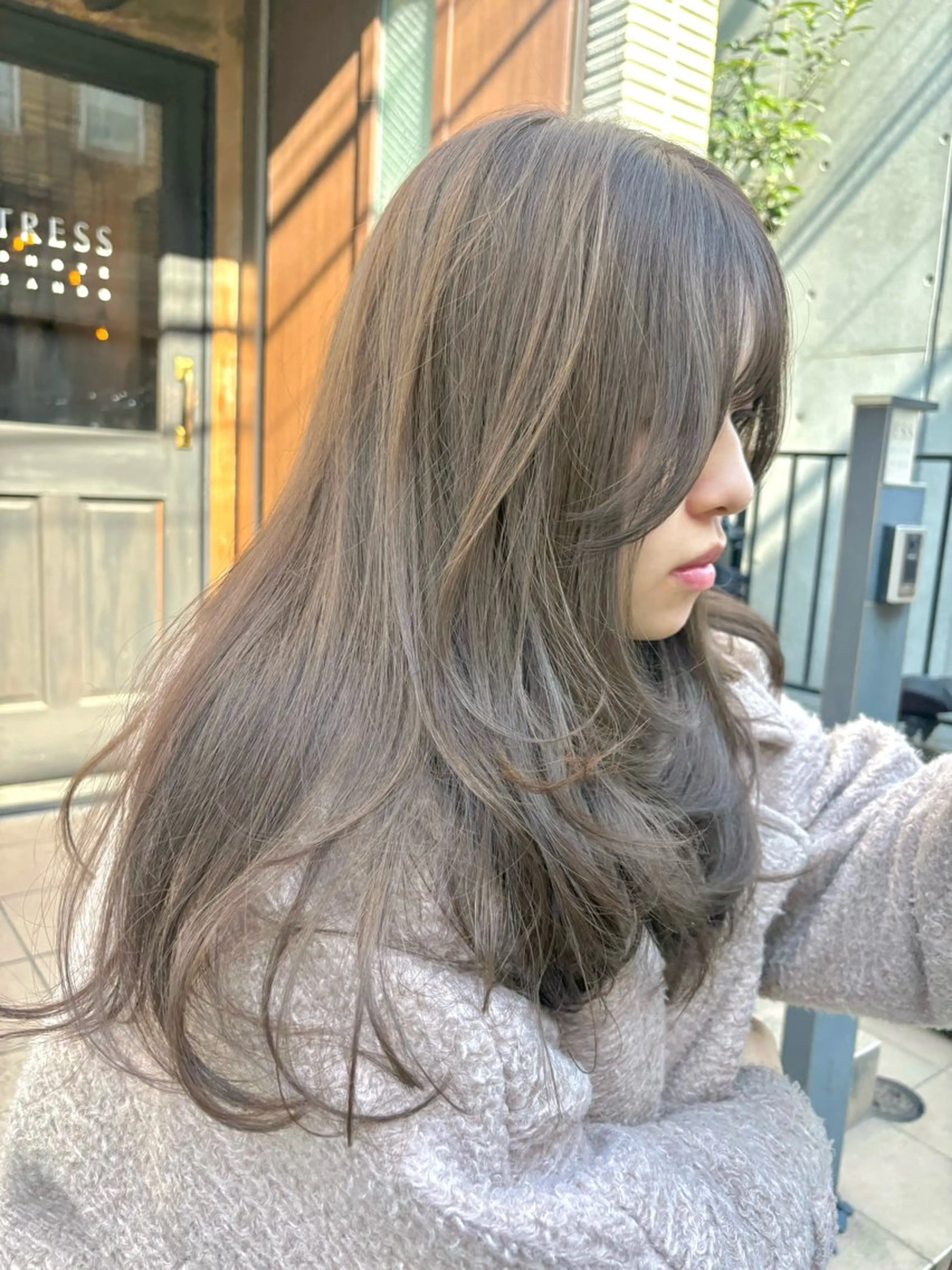 ロング カラー パーマ カット ヘアカラー レイヤー/透明感/ ブリーチなし/わかなのヘアスタイル