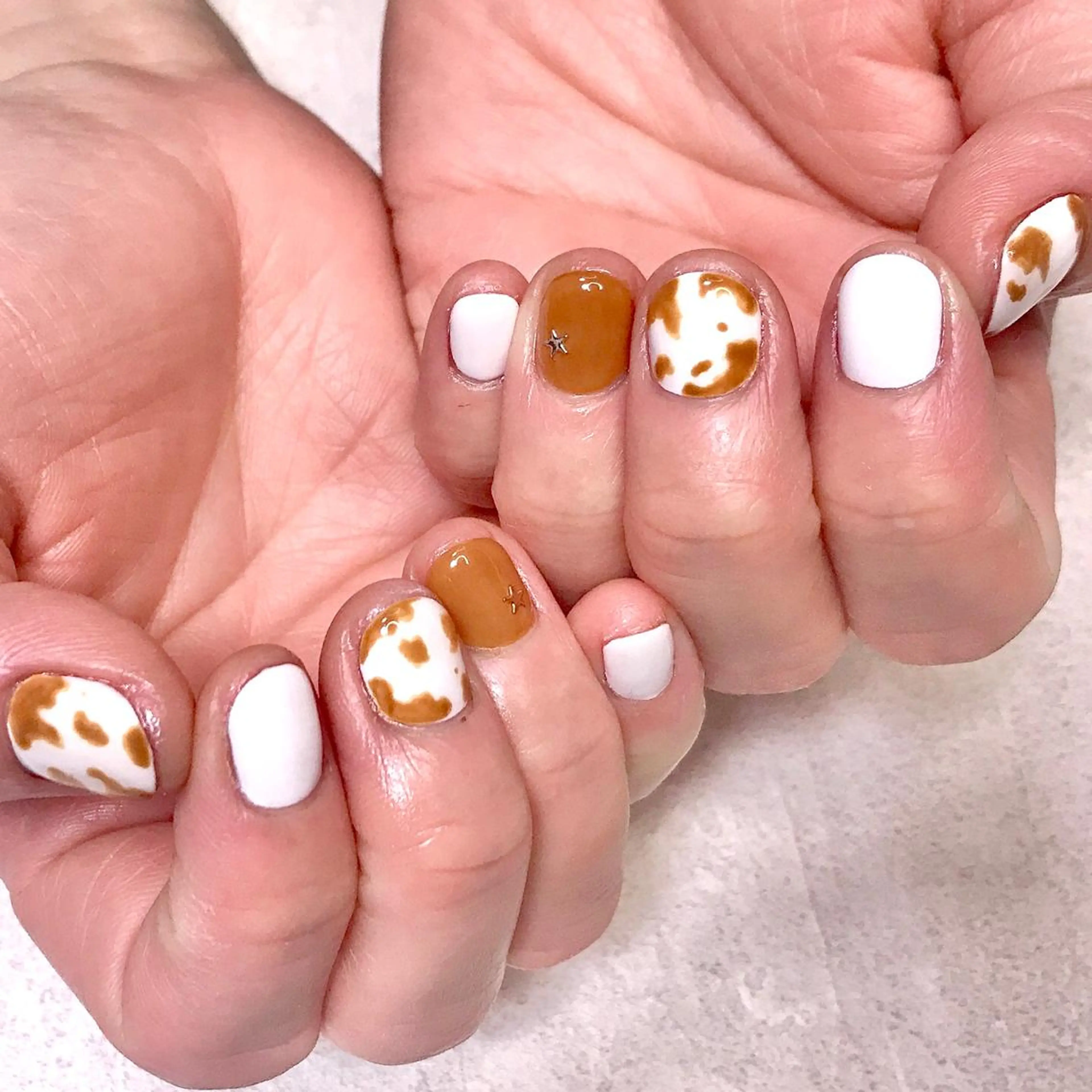 ネイル アニマル柄 アートネイル ワンカラーネイル ステラ marikominoのネイルデザイン