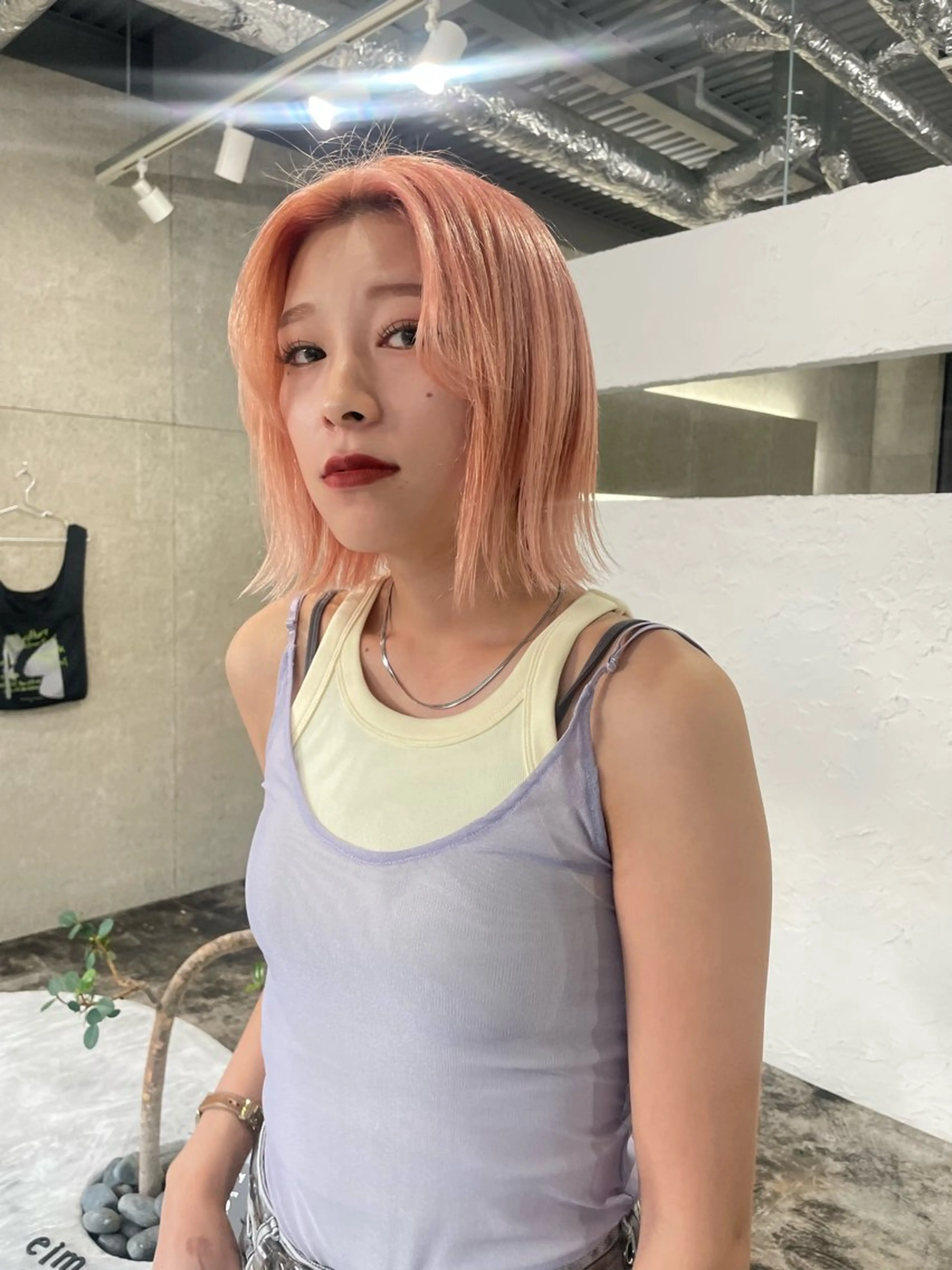 ミディアム カラー オレンジ shiba tomomiのヘアスタイル