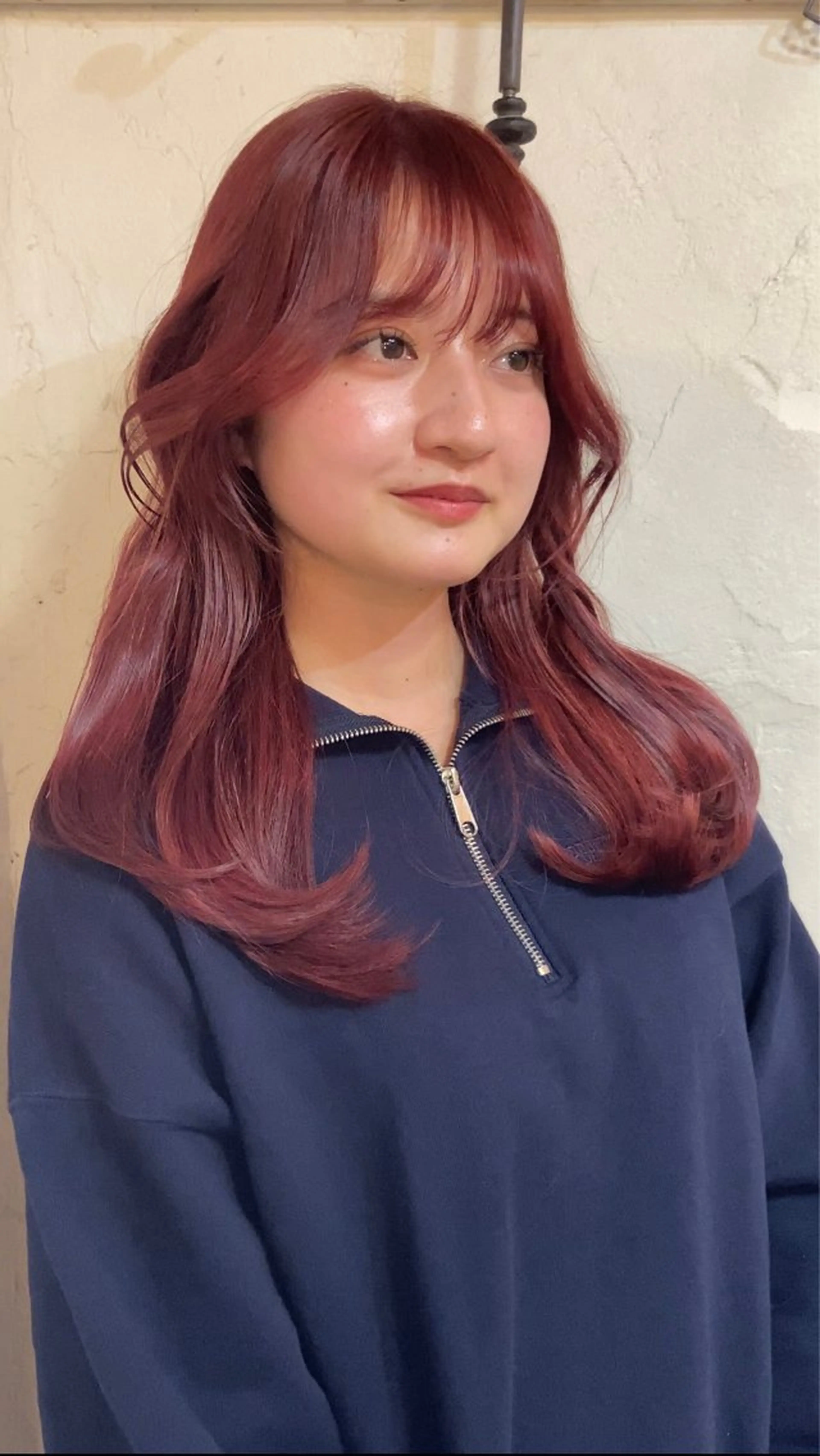 ロング カラー ピンクカラー レッドカラー レイヤーカット ダメージレス美容師 🌱水島侑理のヘアスタイル