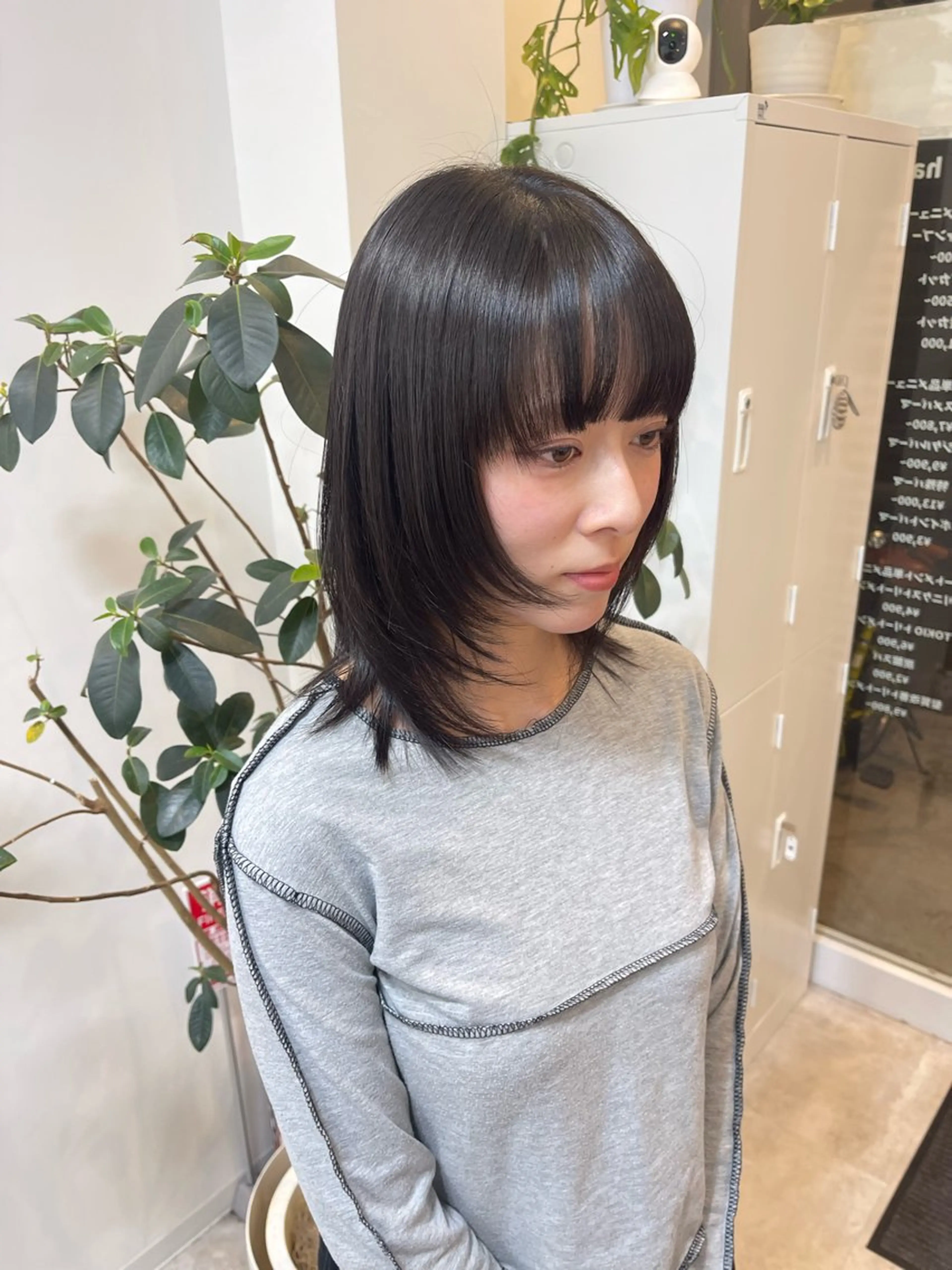 ミディアム レイヤーカット naka.naka 東中野のヘアスタイル