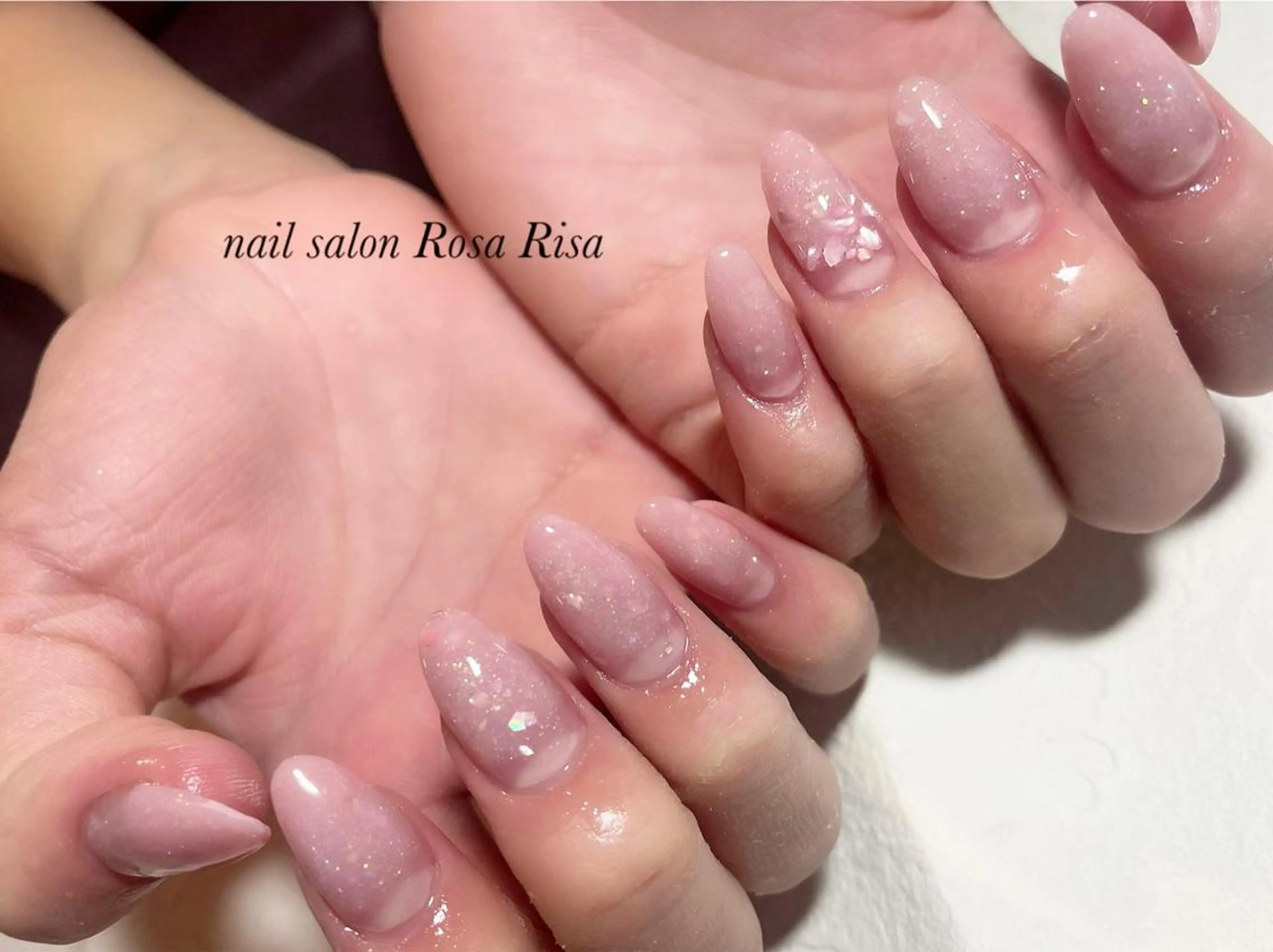 セミロング ネイル ピンク ネイルスタジオ シェイクユアハンズのネイルデザイン