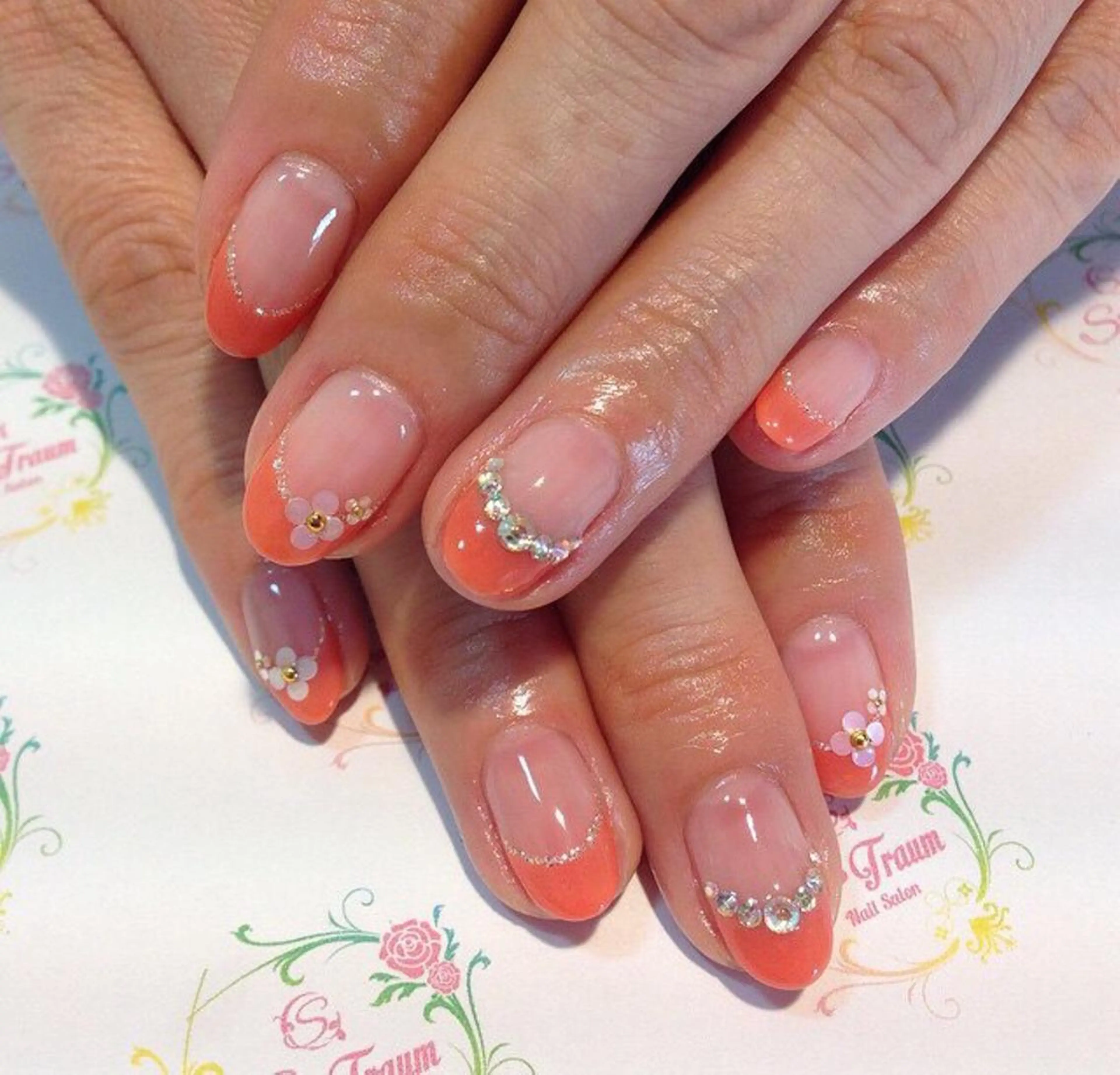 ネイル フレンチネイル Nail Salon S-Traumのネイルデザイン
