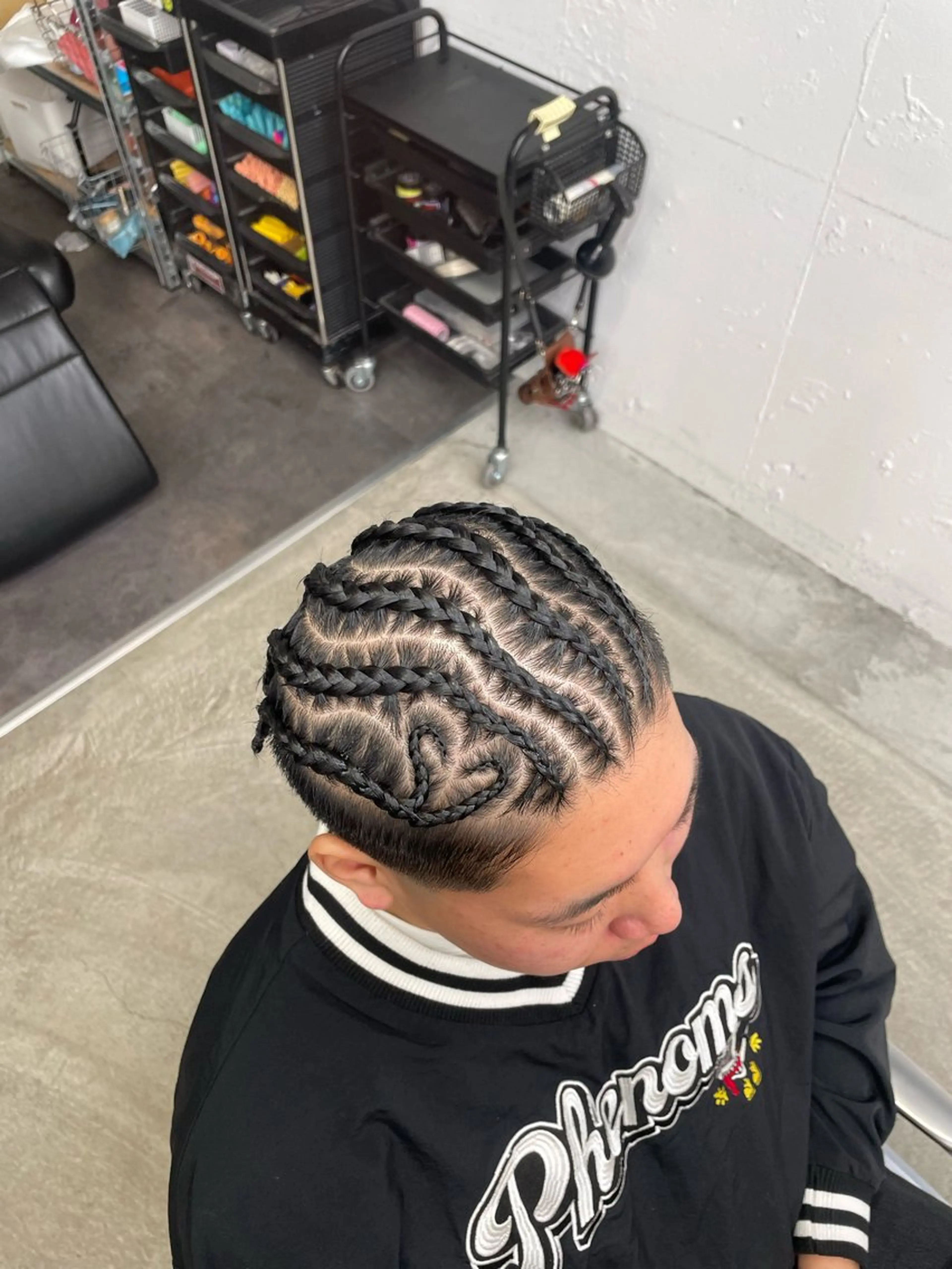 ヘアアレンジ メンズ コーンロウ／ブレイズ SYUのヘアスタイル