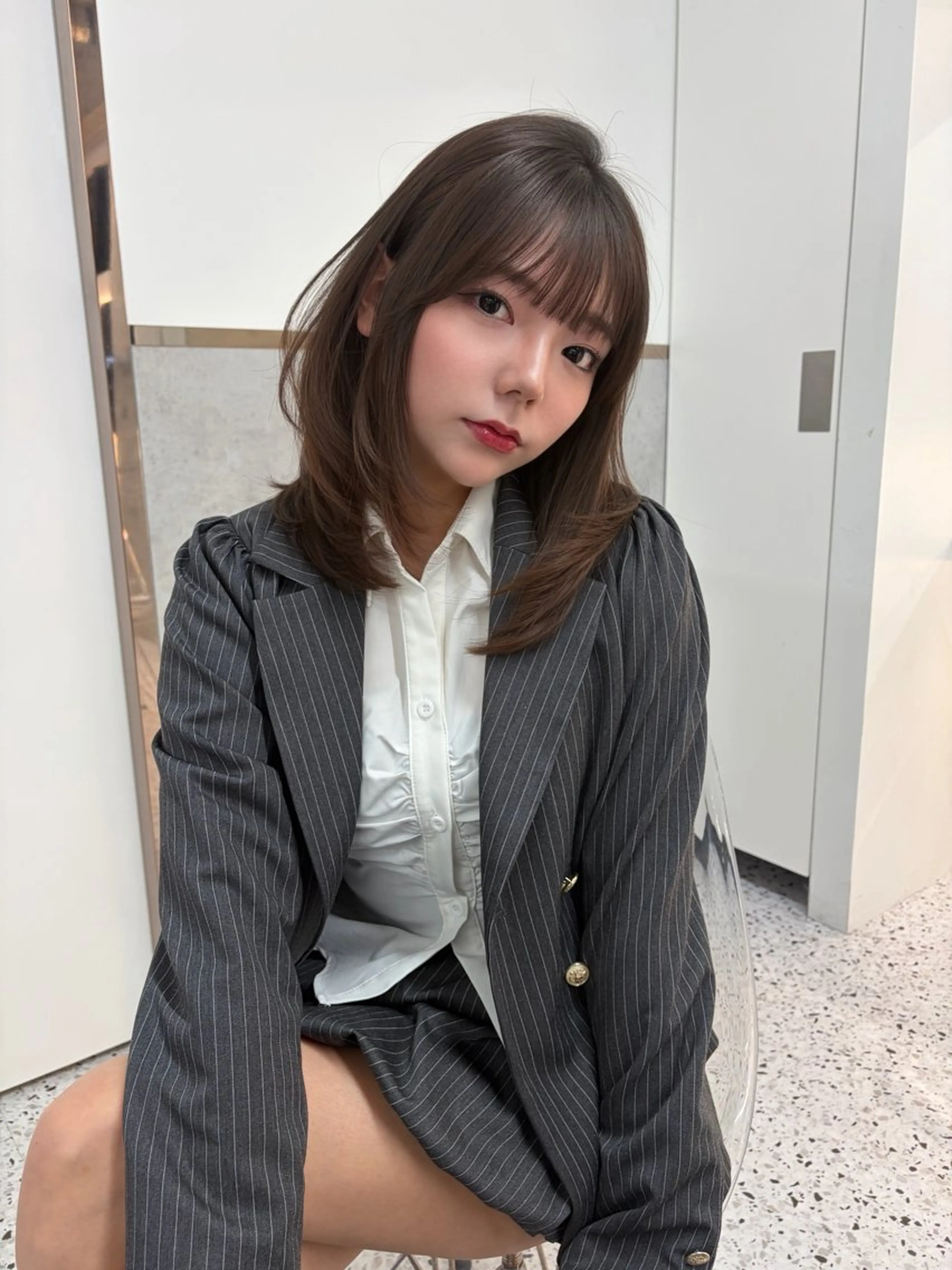 ショート カラー ヘアアレンジ ベージュカラー ブリーチ 透明感カラー ブリーチなしカラー 髪質改善 【博多髪質改善】 吉村　清志のヘアスタイル