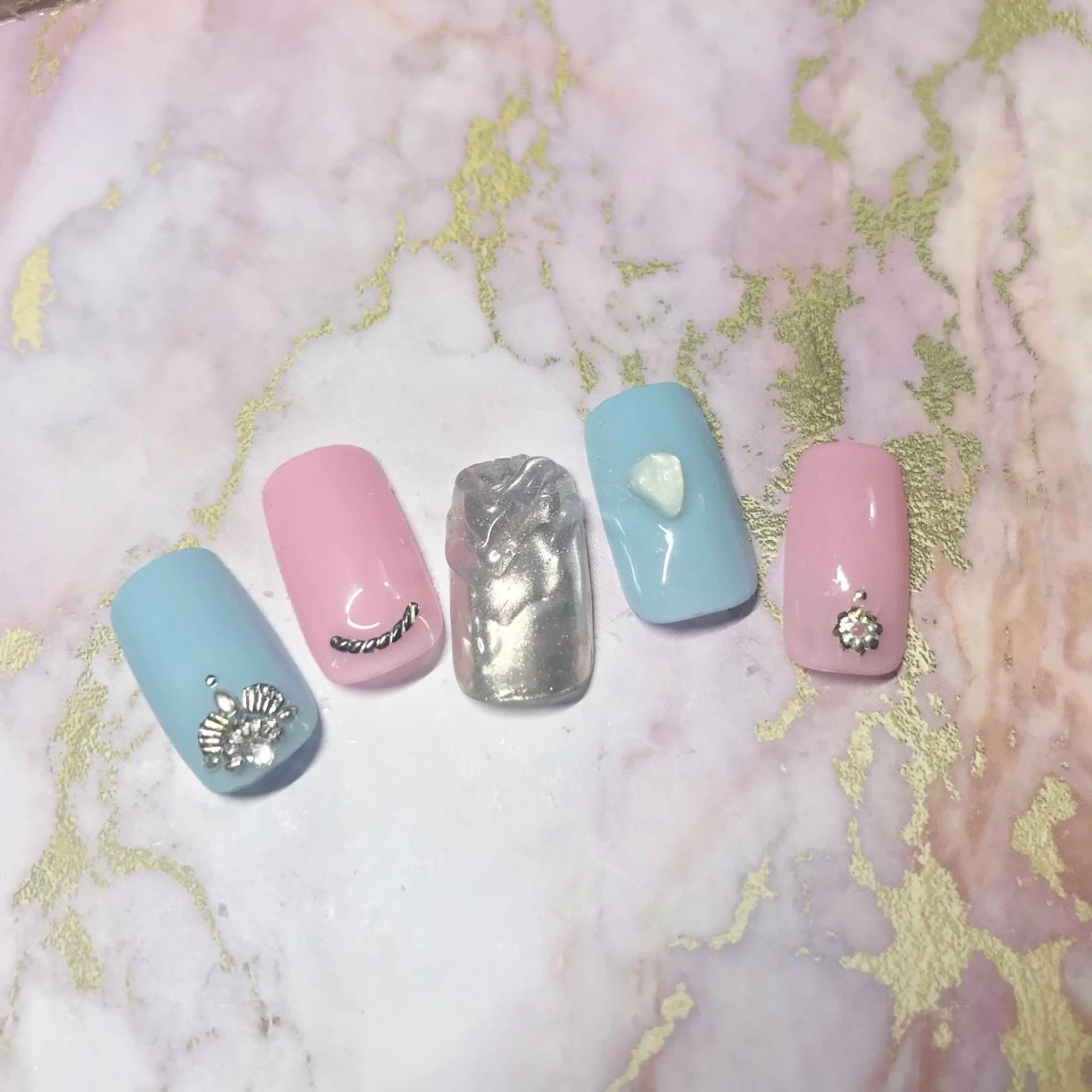 ネイル Nail yuriのネイルデザイン