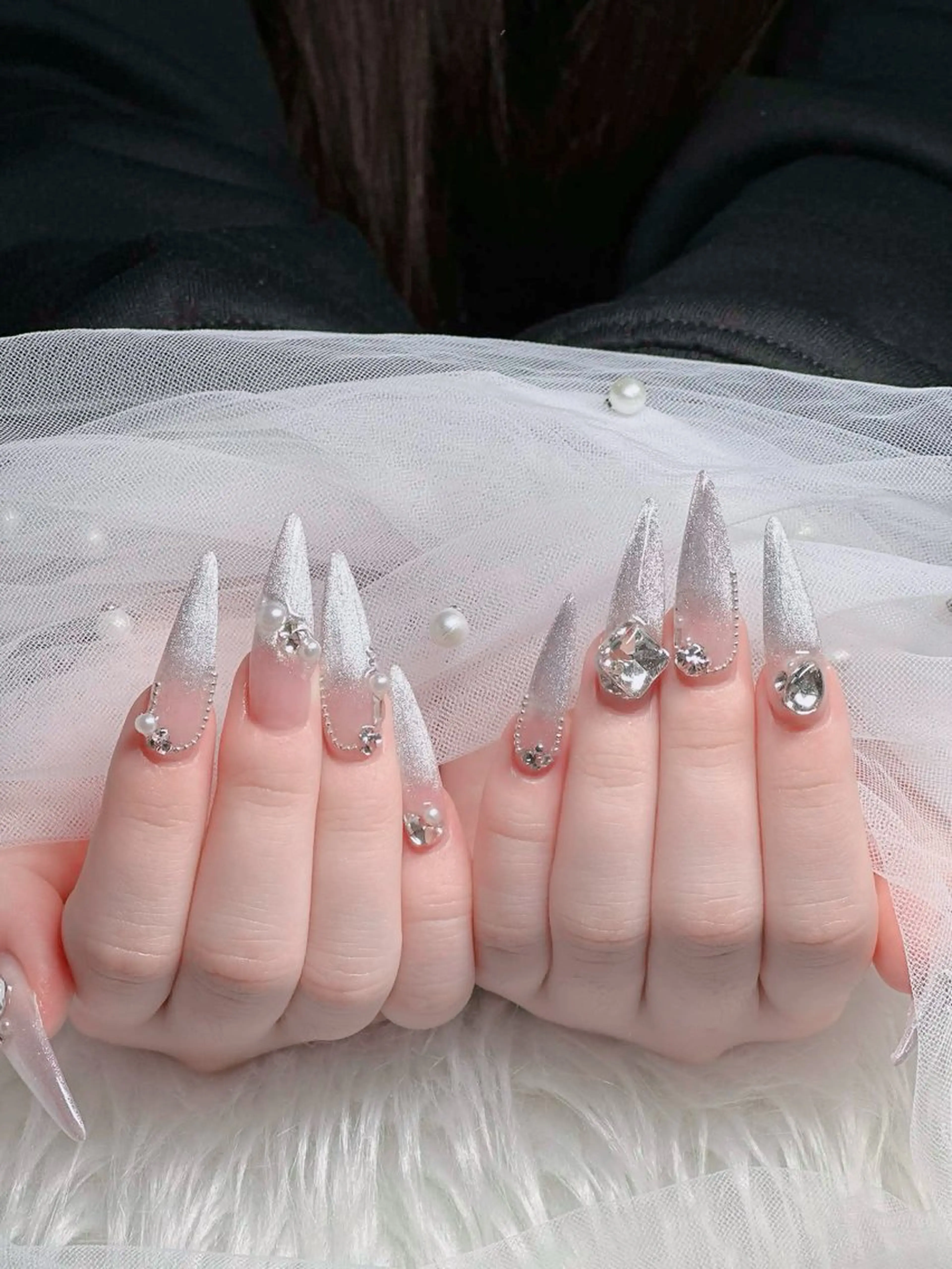 ネイル アートネイル ボルドー フレンチネイル ジェルネイル 氷ネイル・うるうるネイル ハンドネイル H.baby Nail Salonのネイルデザイン