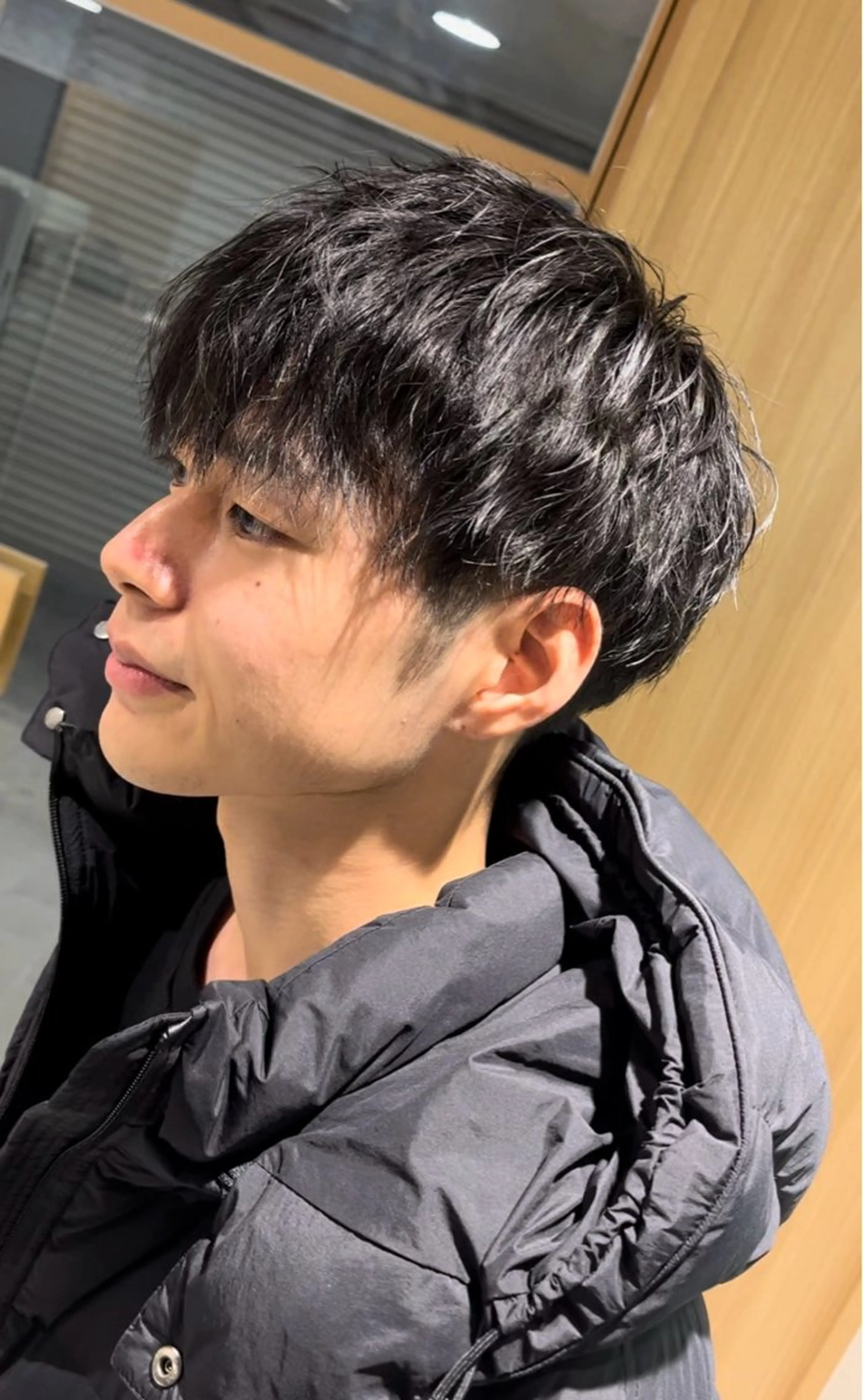 パーマ メンズ 瓦井 慧のヘアスタイル