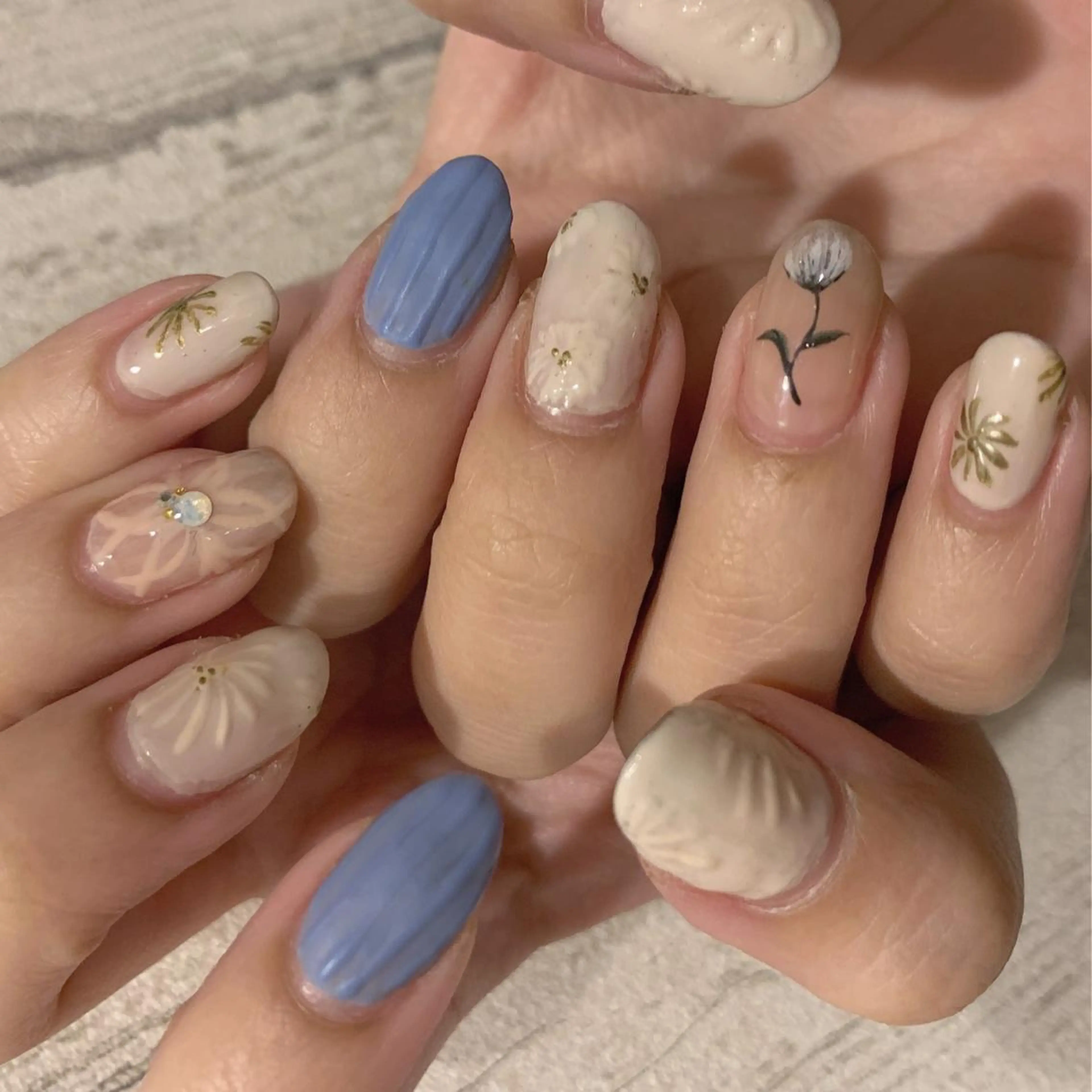 ネイル ヤマダ サクラのヘアスタイル