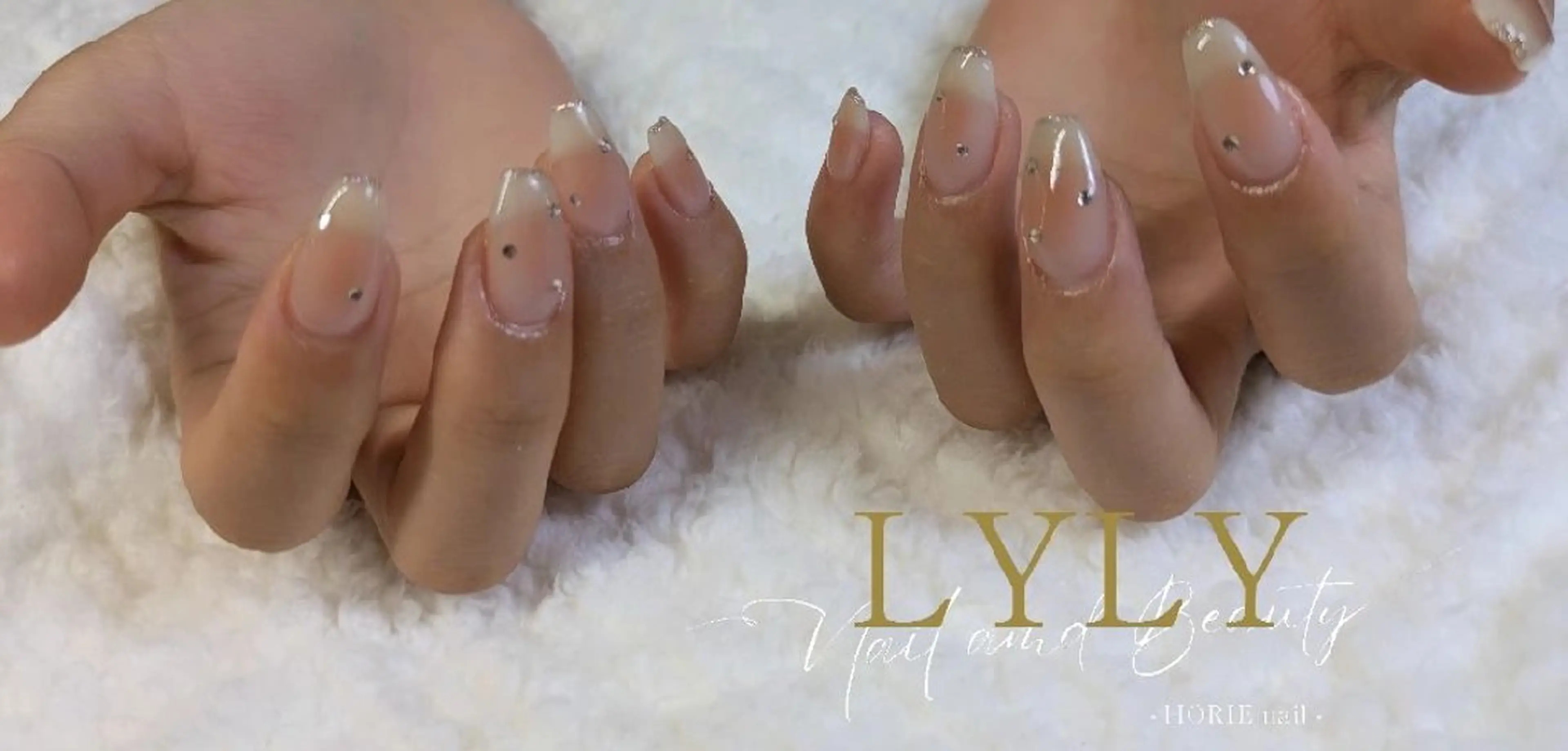 ネイル チークネイル LYLY ✾ai✾のネイルデザイン