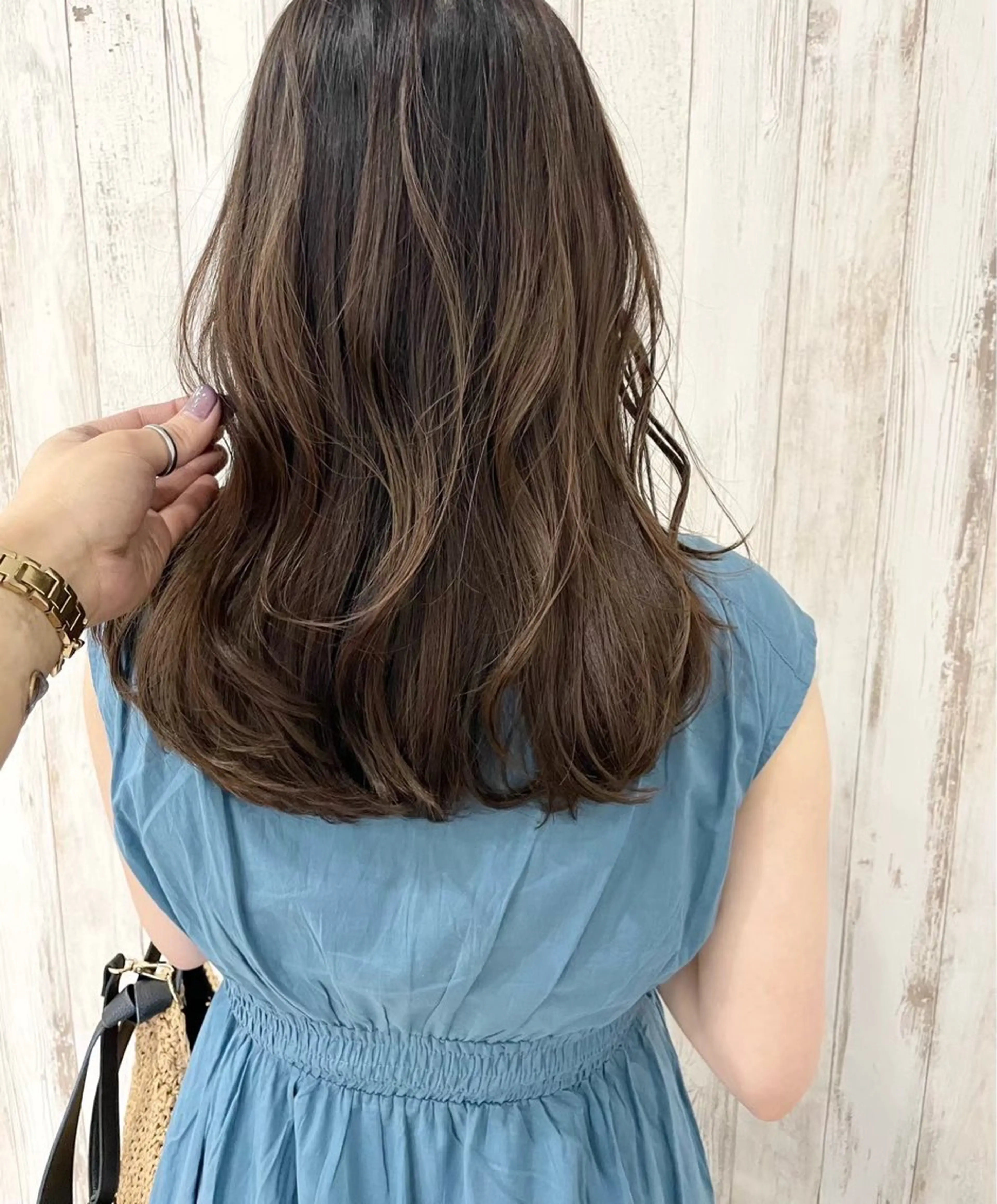 ロング カラー 🌬️attrait 髪質改善/個室サロンのヘアスタイル