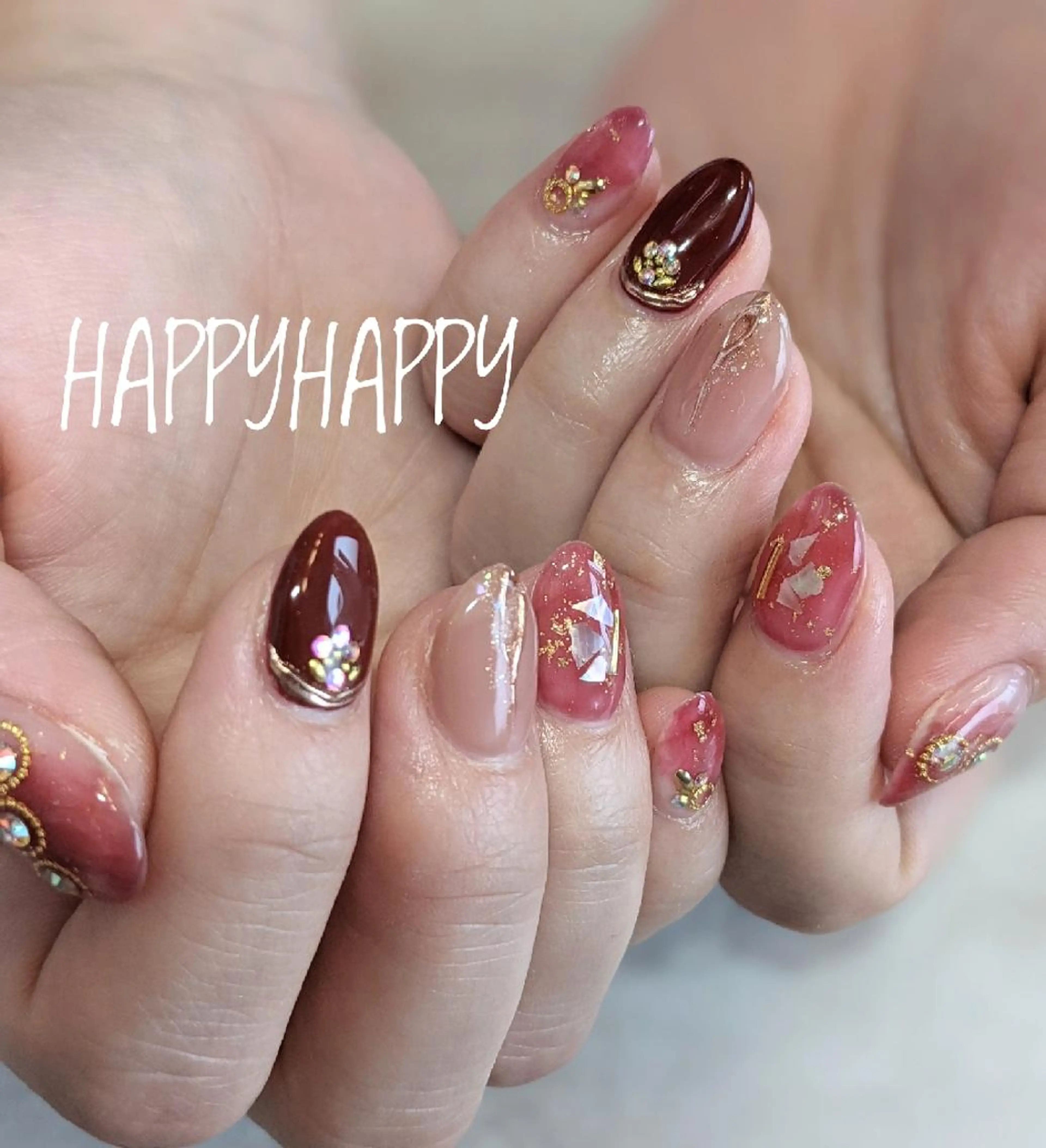 ネイル HAPPY HAPPYのネイルデザイン