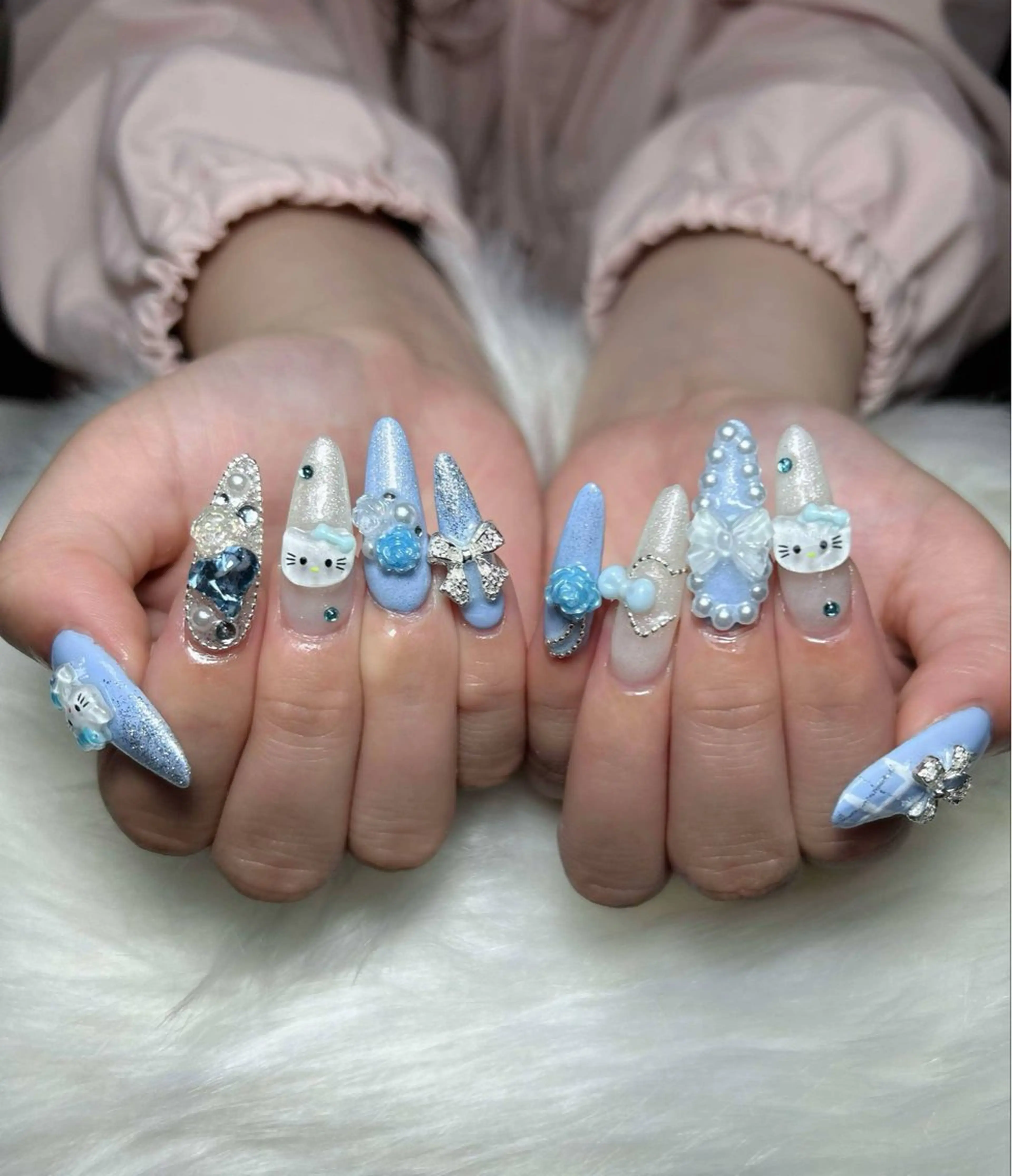 ネイル フットネイル フレンチネイル 韓国ネイル ロングネイル マグネットネイル Lee _nailのネイルデザイン