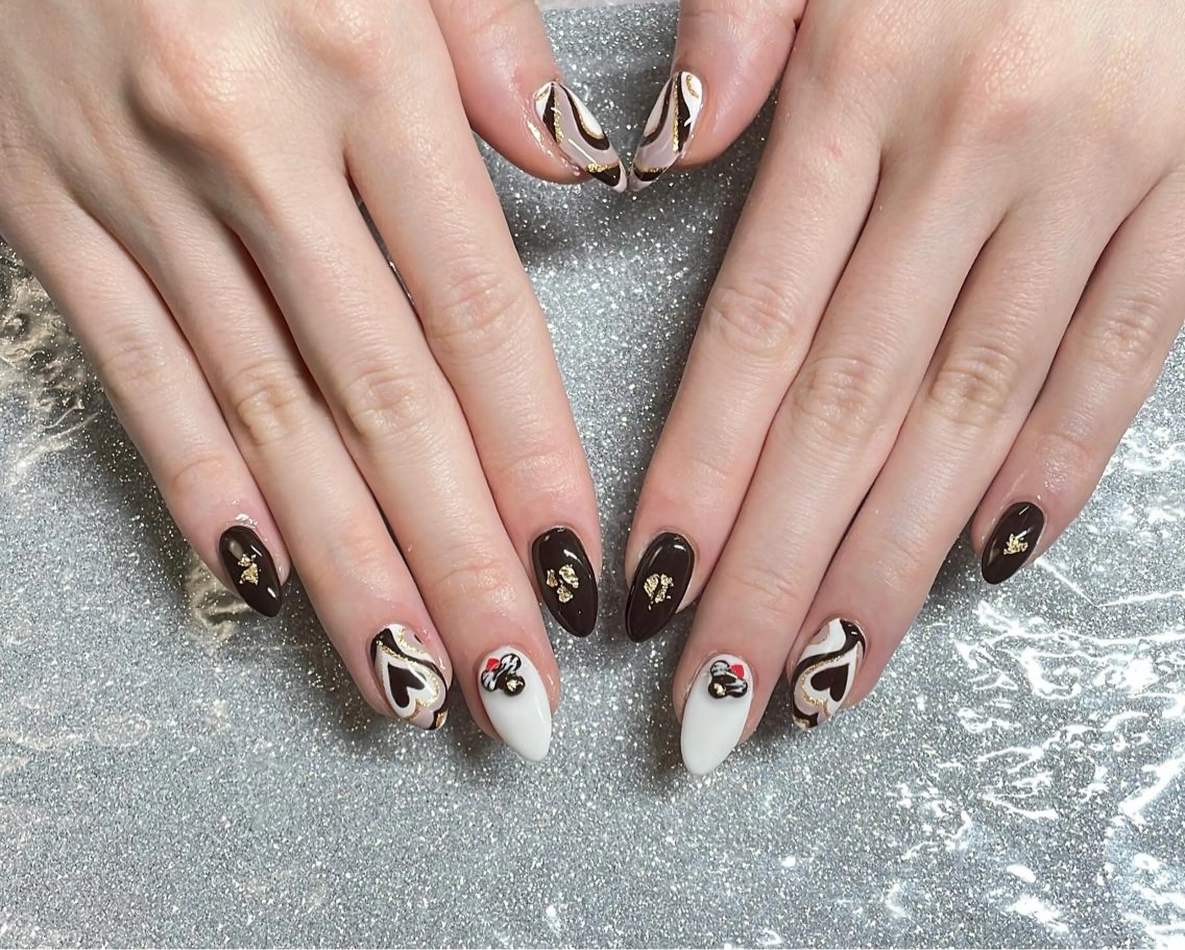 ネイル ハンドネイル VIERU 🌈🎀💖のネイルデザイン