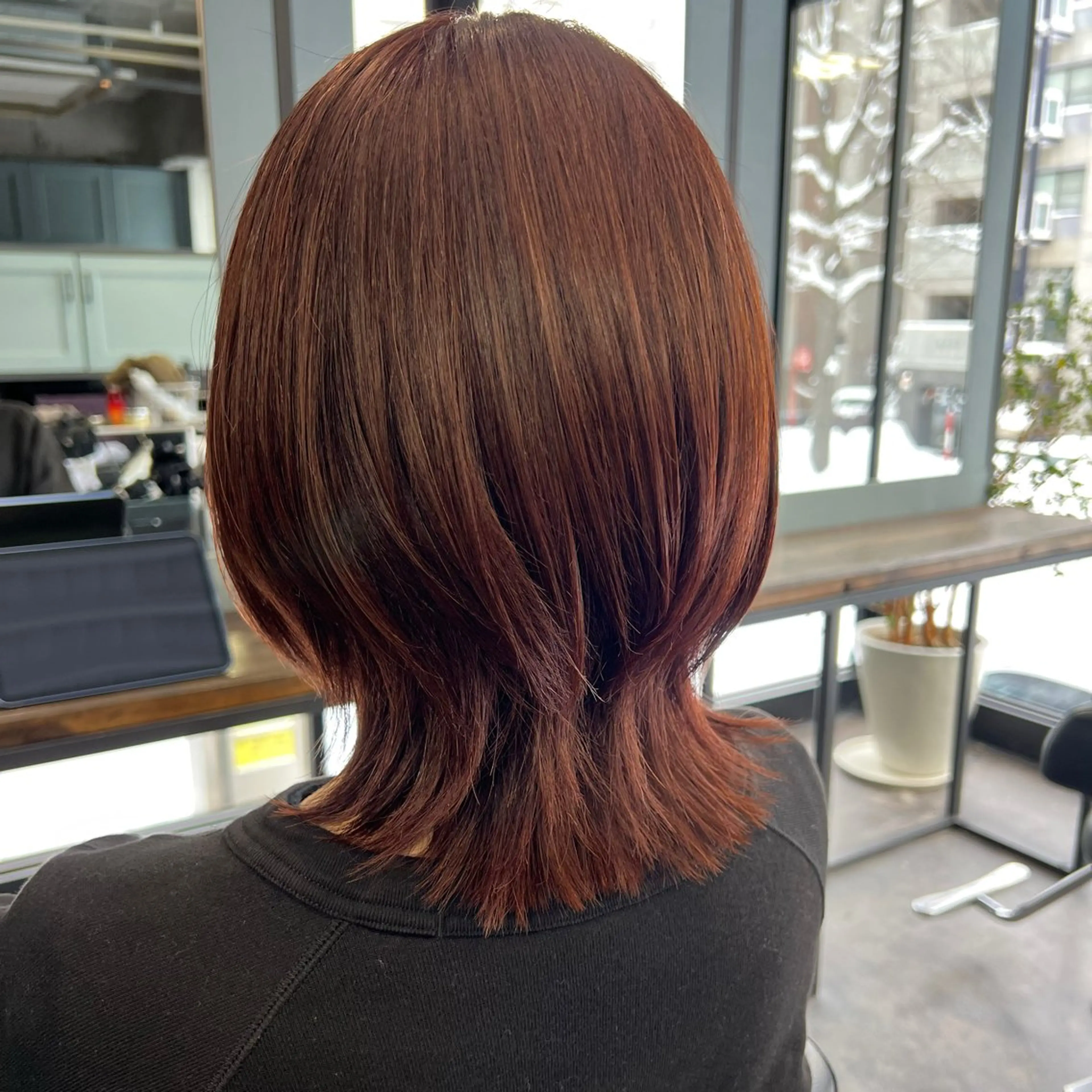 ミディアム カラー ブラウンカラー ピンクカラー ピンクブラウン レイヤーカット ヘアカラー 💘札幌クロスパーマ 髪質改善💘rinaのヘアスタイル