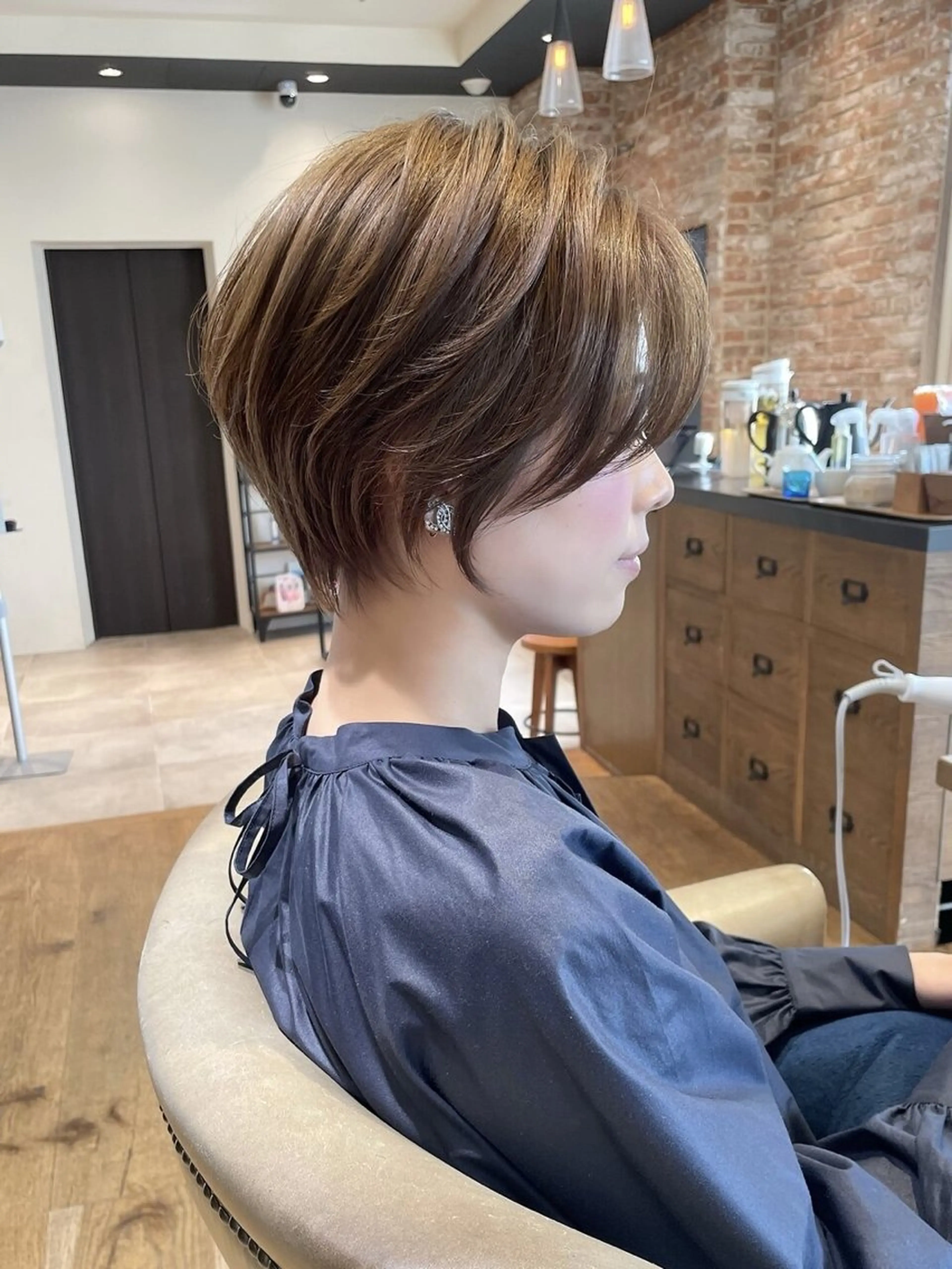 ショート カラー カット ヘアカラー 🥣安野祥華 銀座大人ショート🥣のヘアスタイル