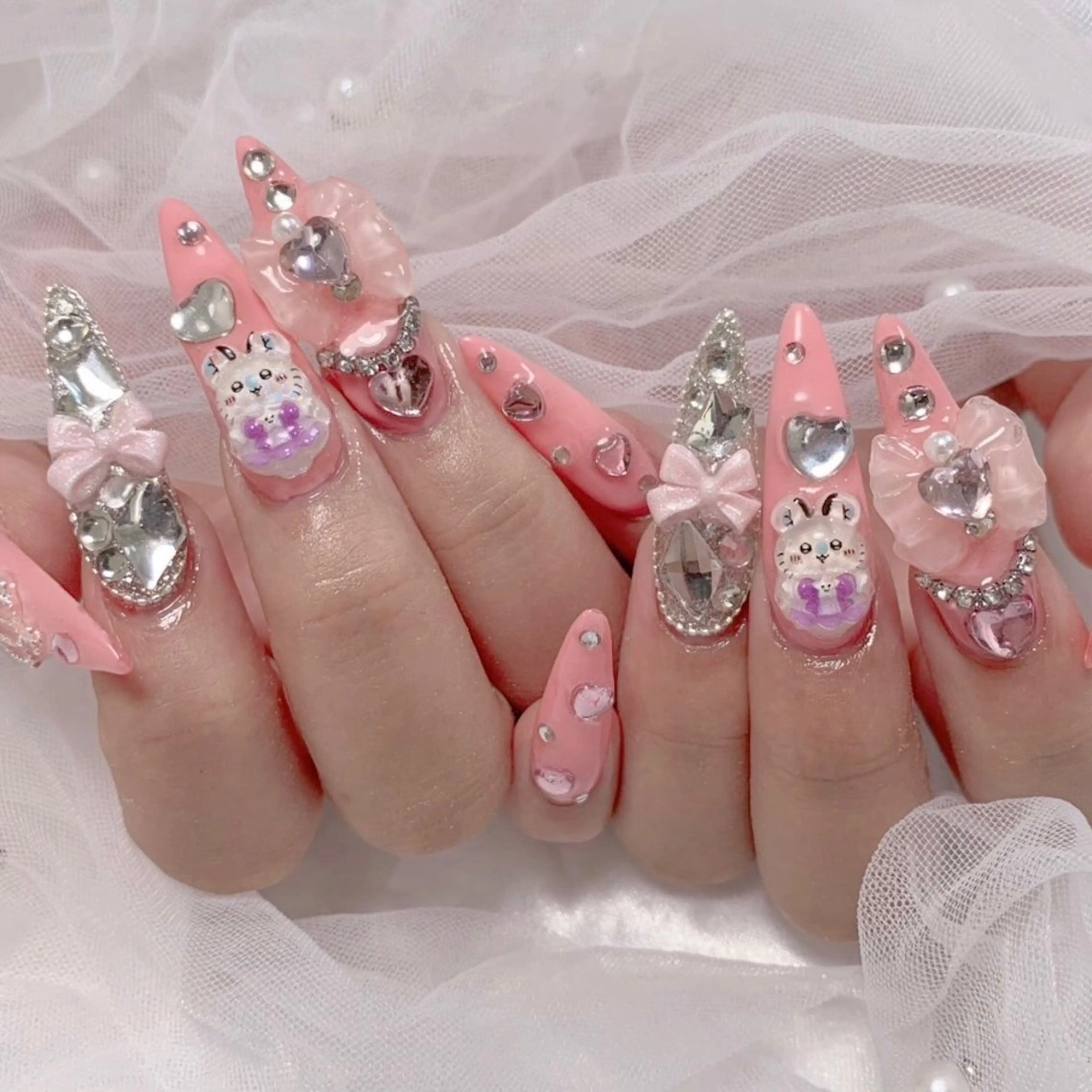 ネイル ハンドネイル nana 🎀予約受付中のネイルデザイン